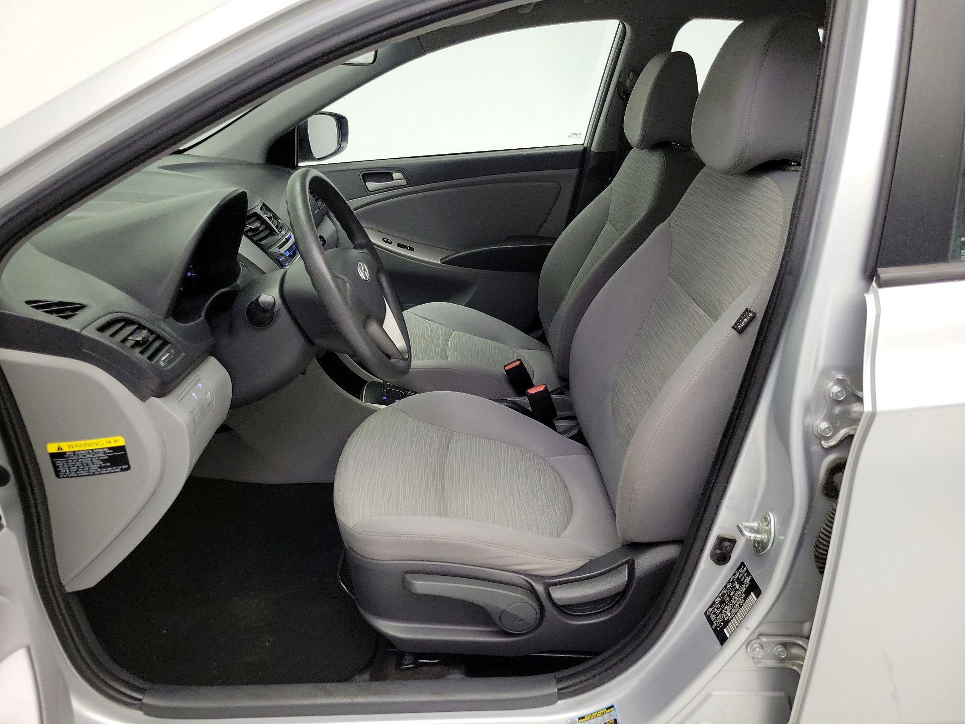 Thumbnail: 2016 Hyundai Accent - 11