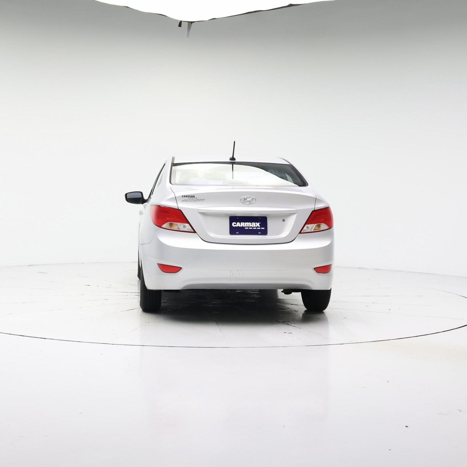 Thumbnail: 2016 Hyundai Accent - 6