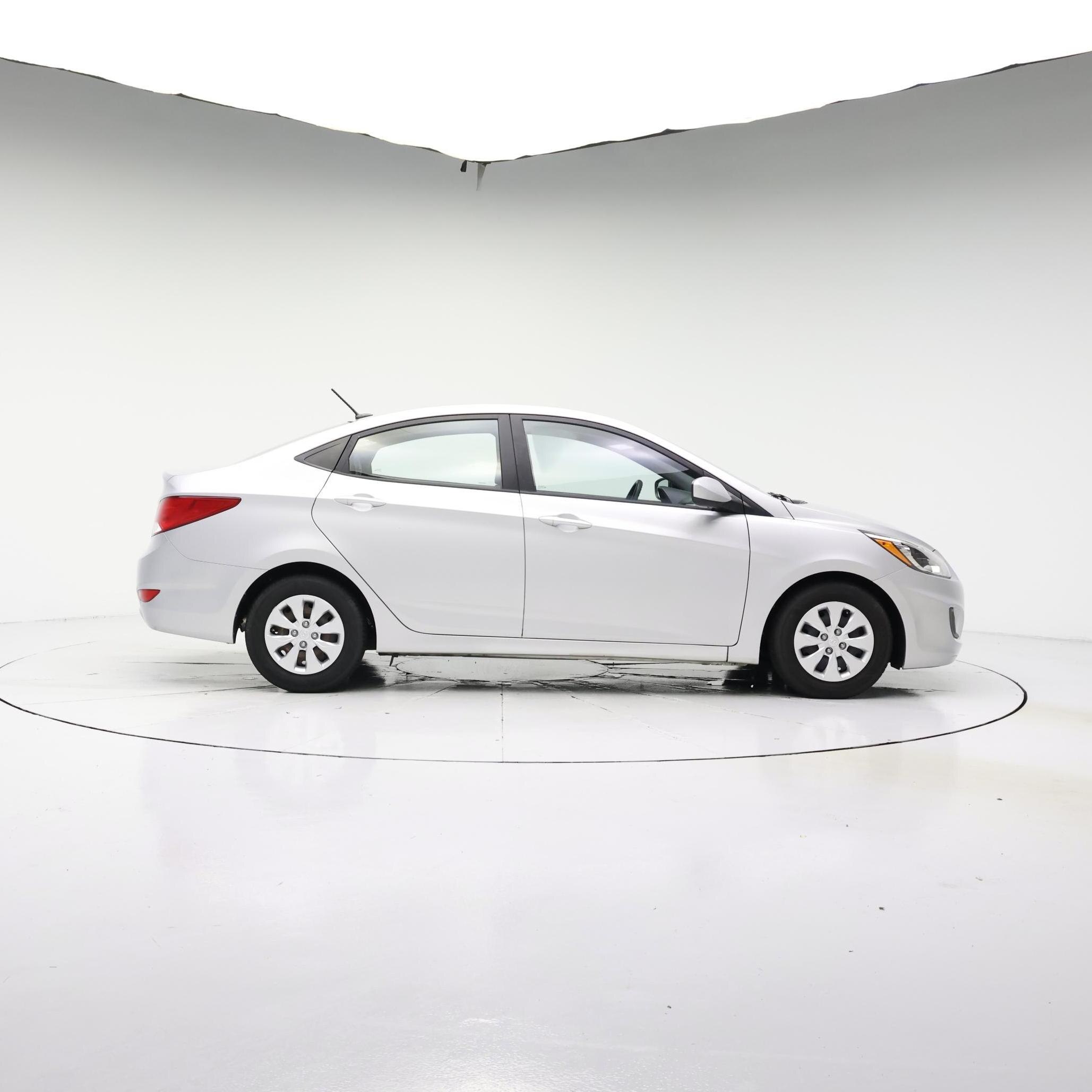 Thumbnail: 2016 Hyundai Accent - 7