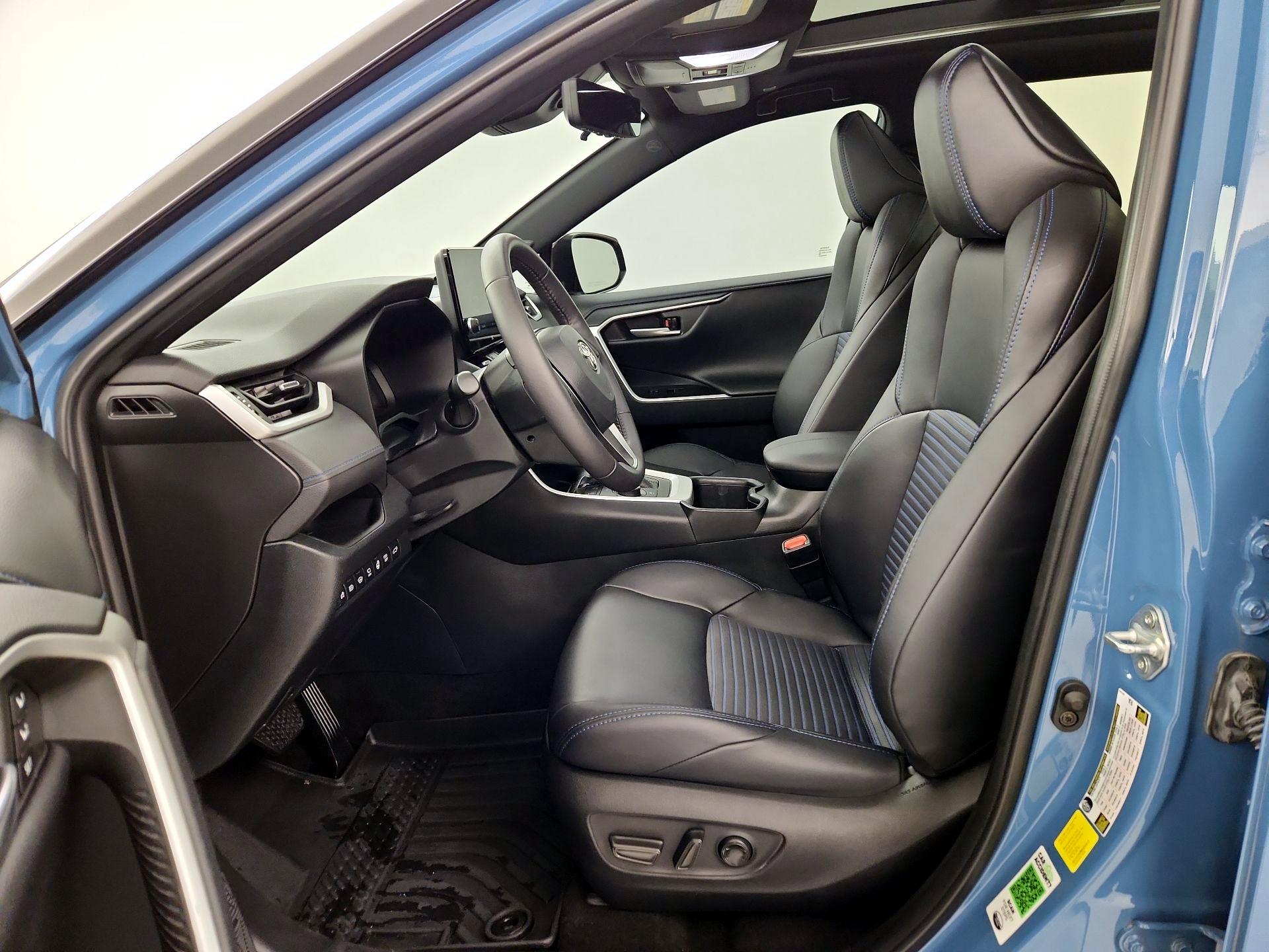 Thumbnail: 2023 Toyota RAV4 - 11