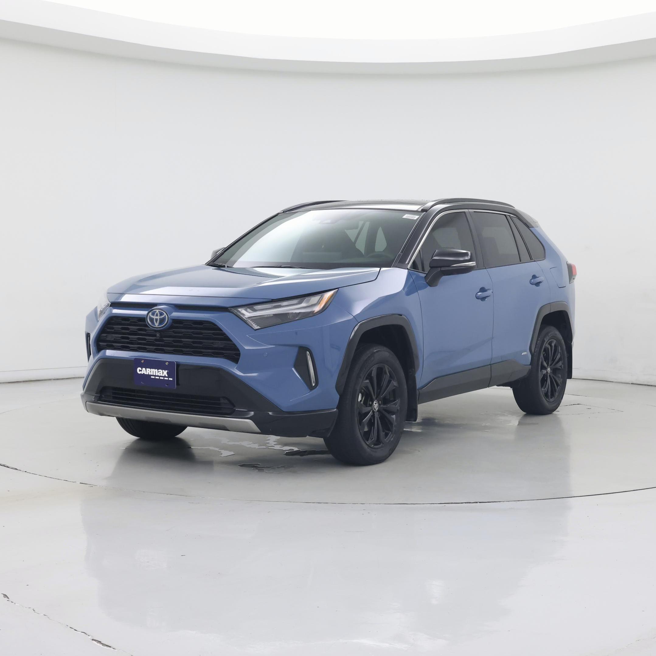 Thumbnail: 2023 Toyota RAV4 - 4