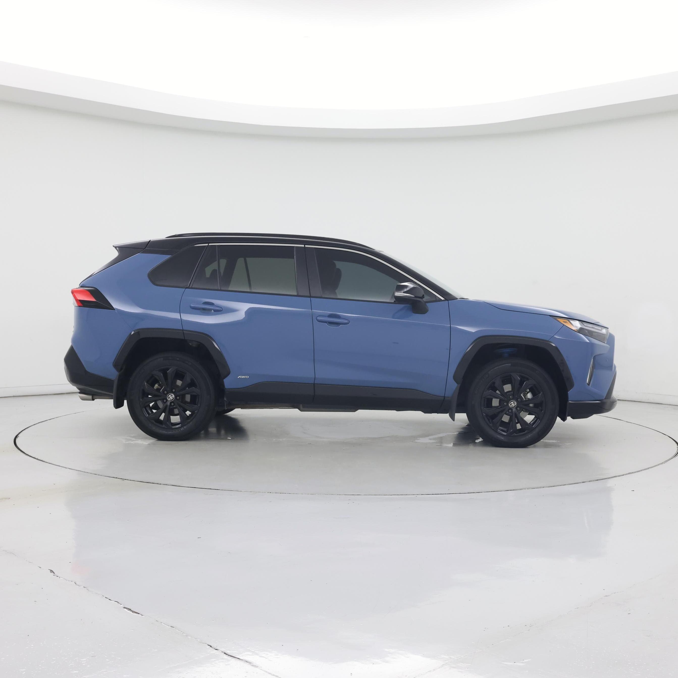 Thumbnail: 2023 Toyota RAV4 - 7