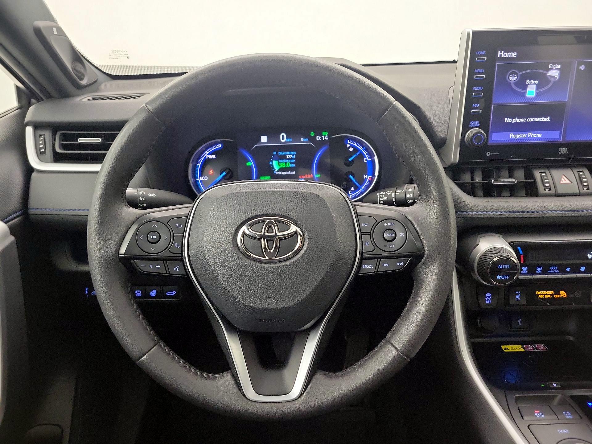 Thumbnail: 2022 Toyota RAV4 - 10