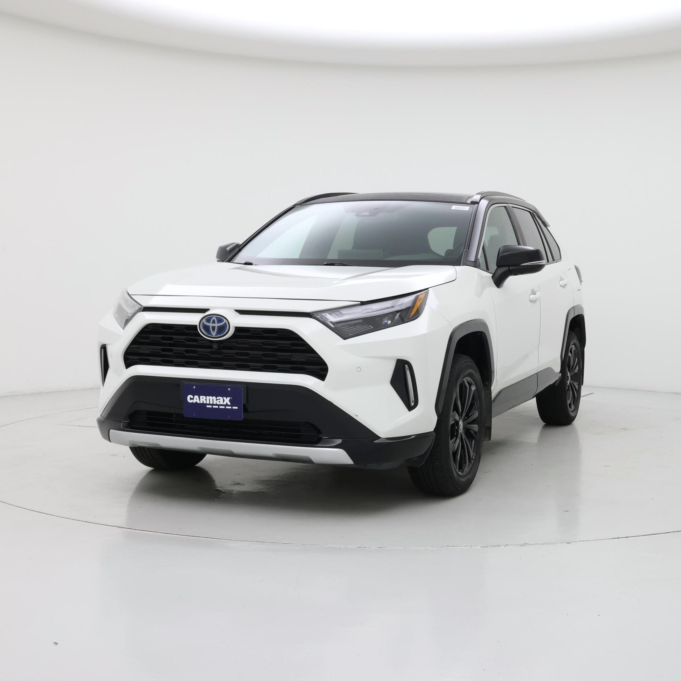 Thumbnail: 2022 Toyota RAV4 - 4