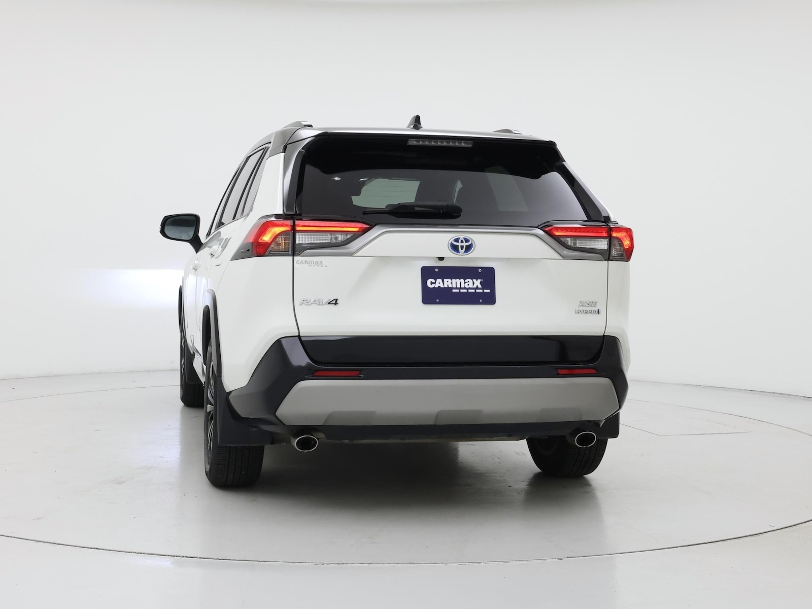 2022 Toyota RAV4 XSE - Photo 7