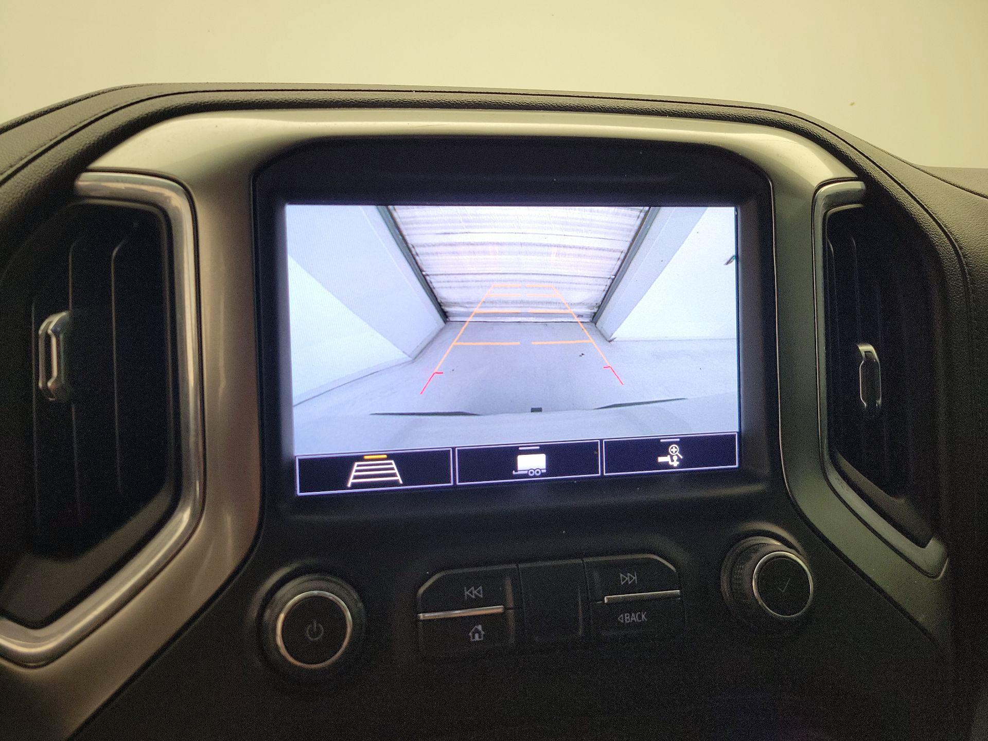 Thumbnail: 2020 Chevrolet Silverado 1500 - 15