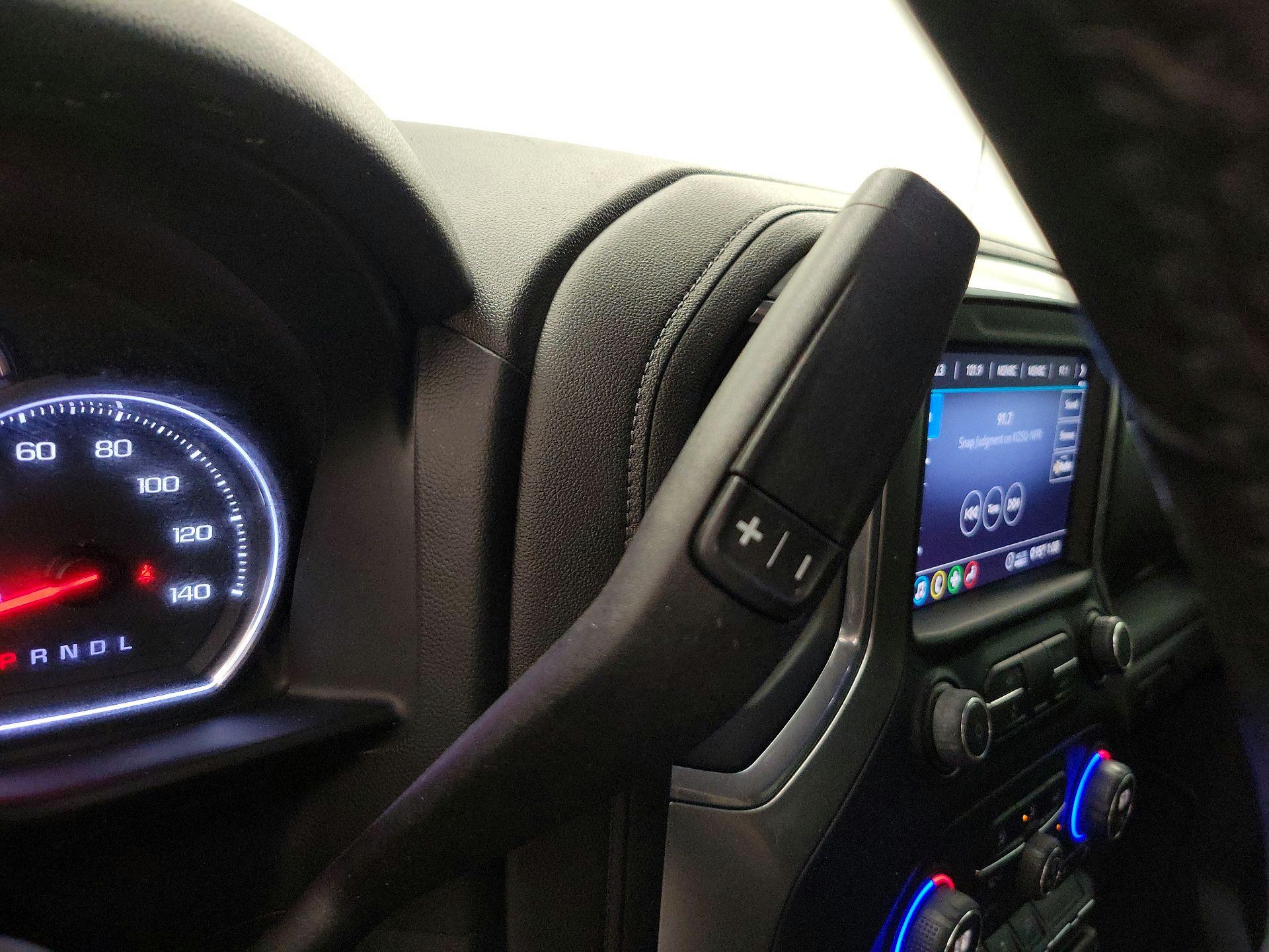 Thumbnail: 2020 Chevrolet Silverado 1500 - 18