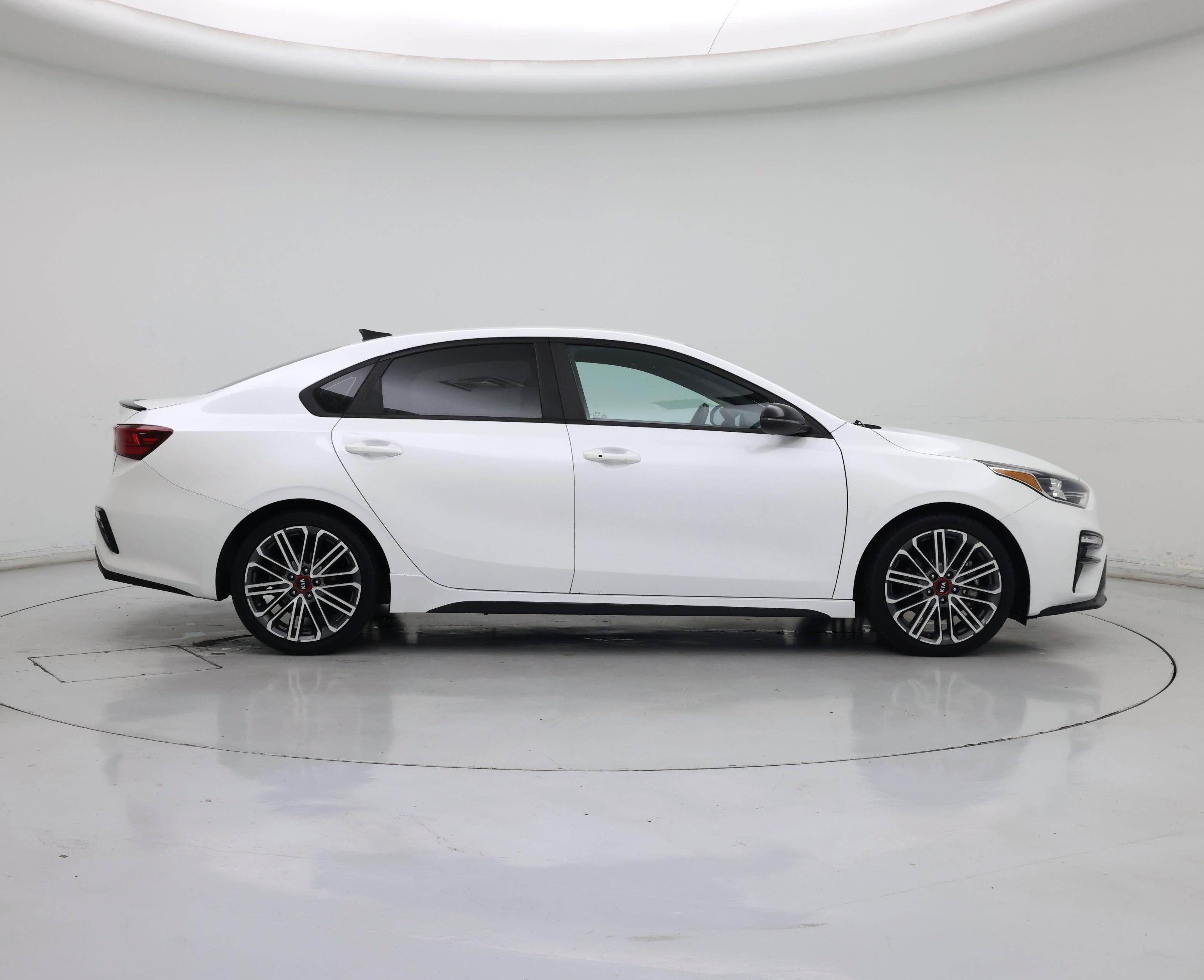 Thumbnail: 2021 Kia Forte - 7