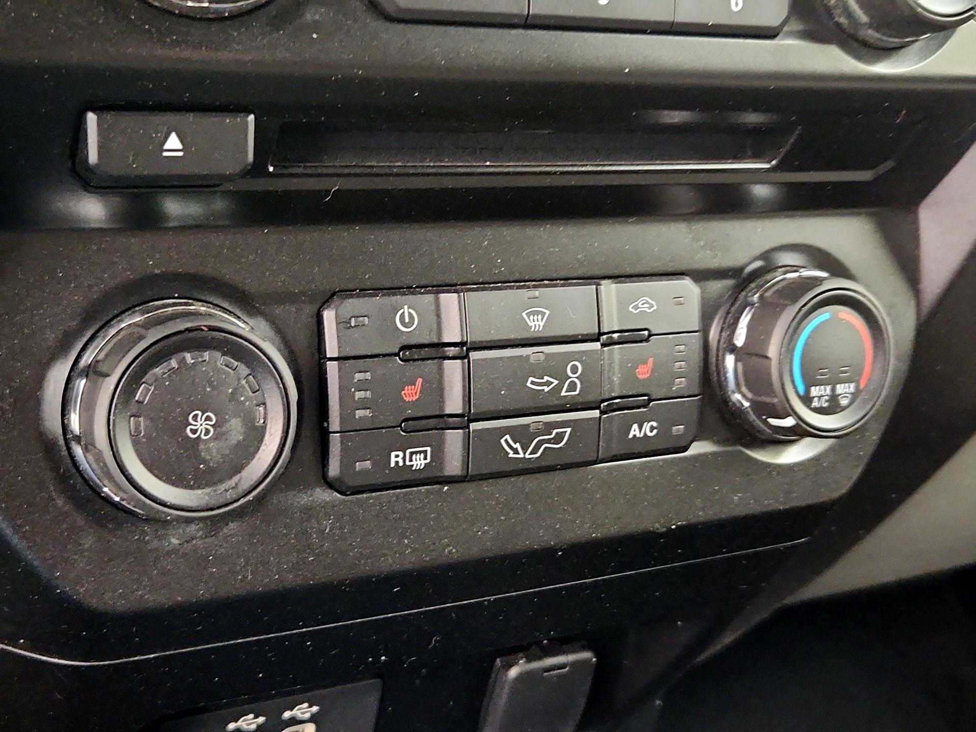 Thumbnail: 2016 Ford F-150 - 16