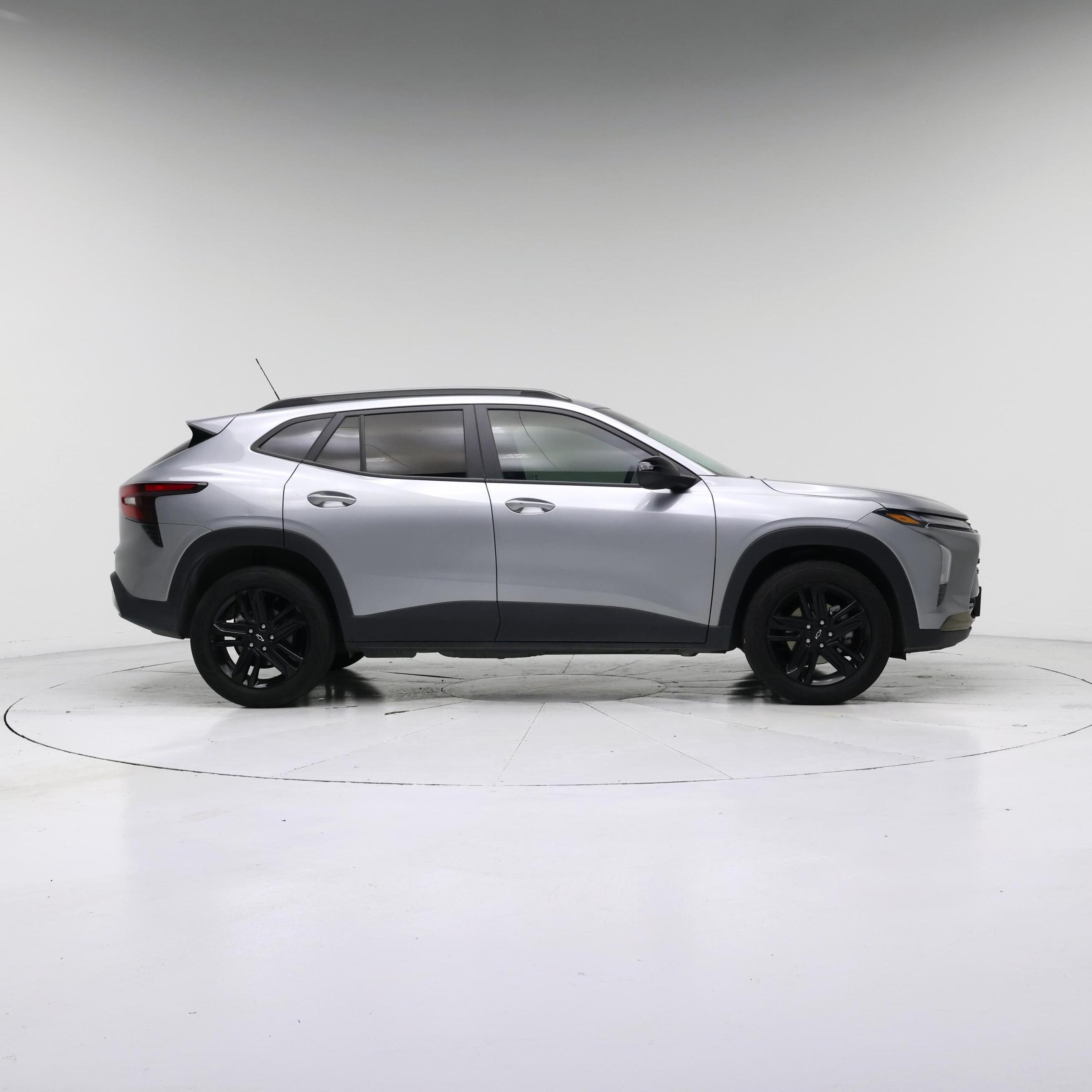 Thumbnail: 2025 Chevrolet Trax - 7