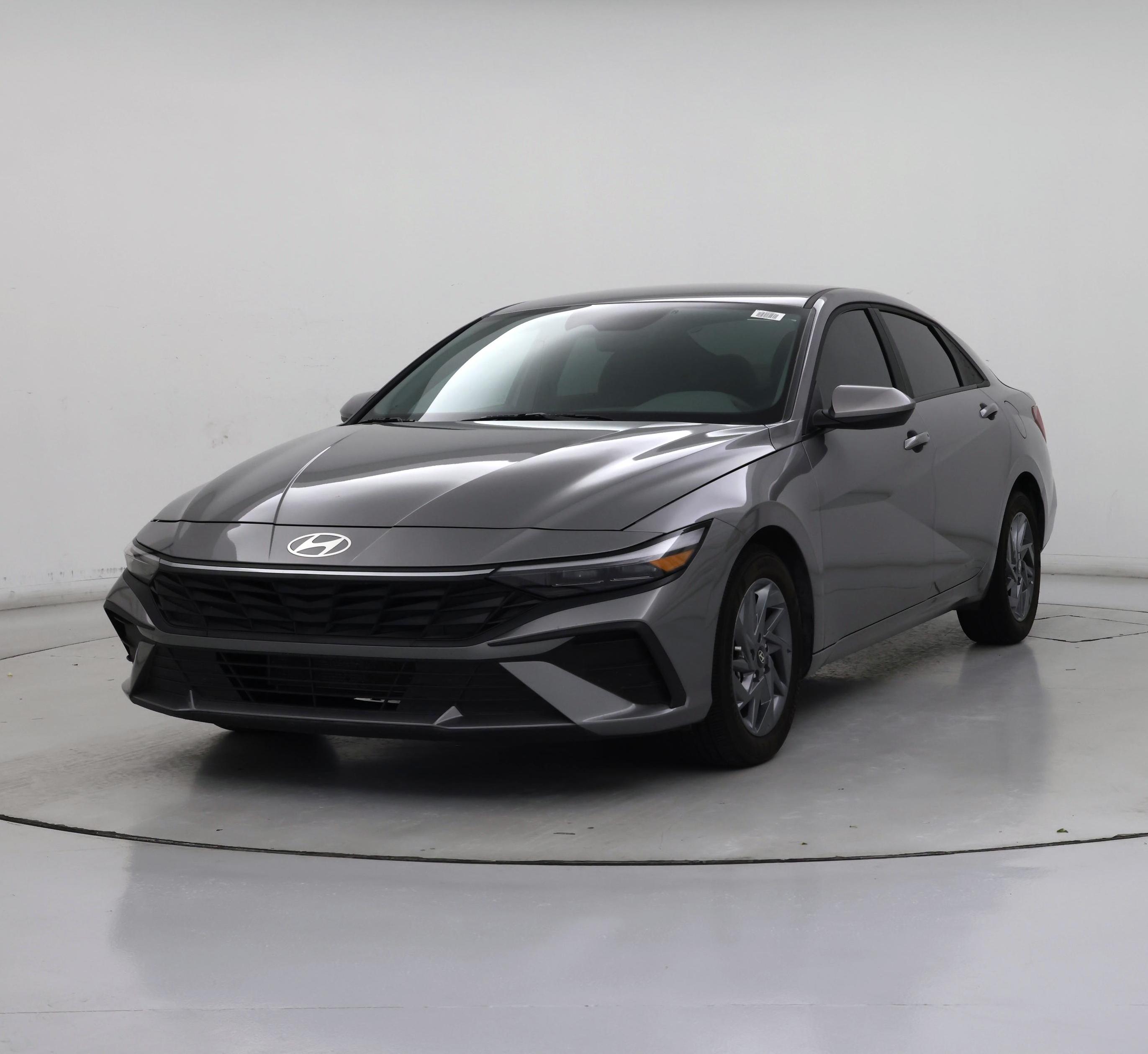 Thumbnail: 2024 Hyundai Elantra - 4
