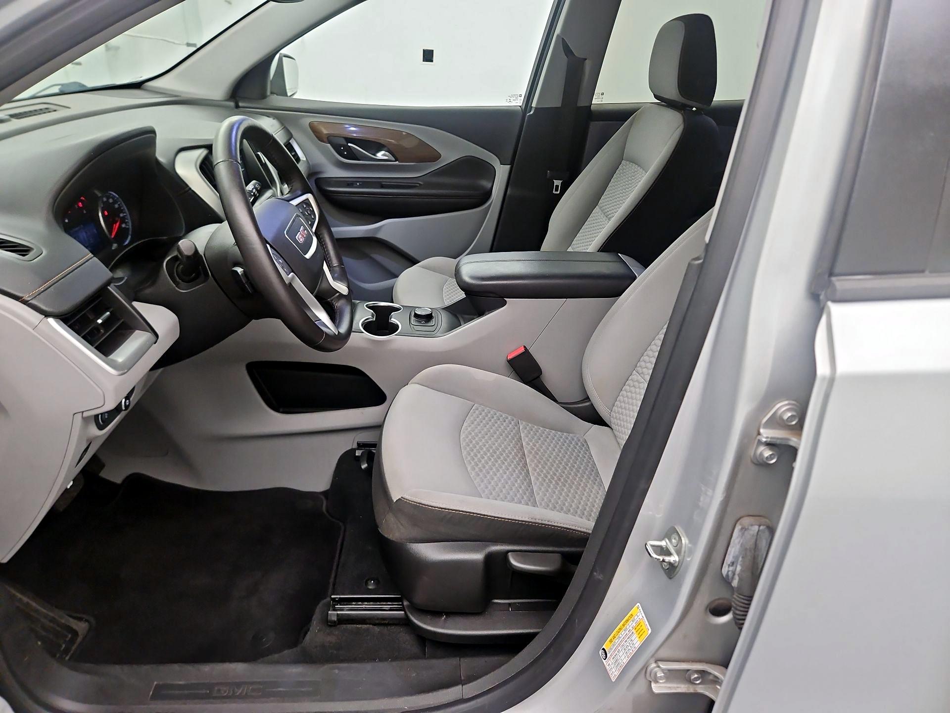 Thumbnail: 2019 GMC Terrain - 9