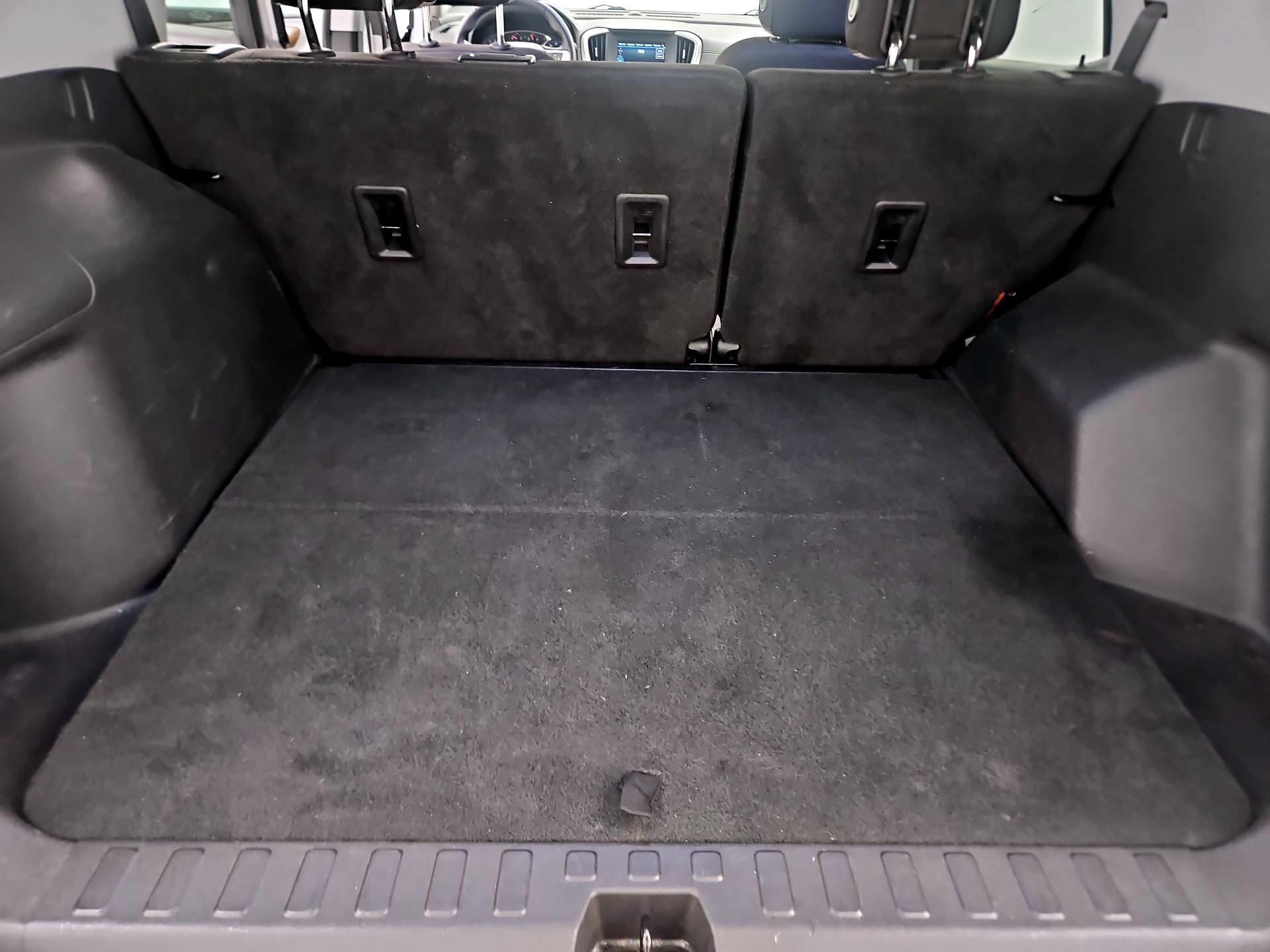 Thumbnail: 2019 GMC Terrain - 18