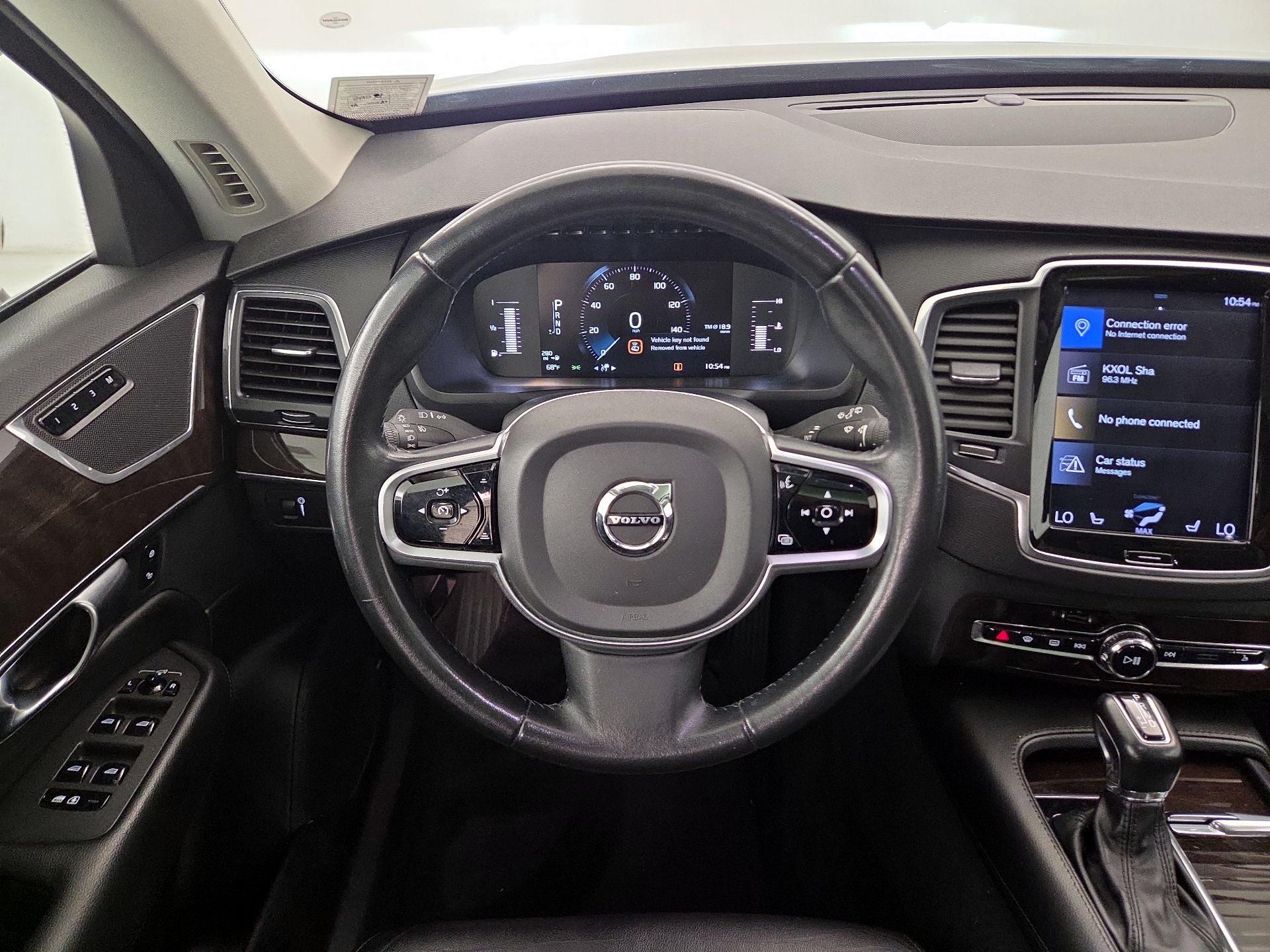 Thumbnail: 2019 Volvo XC90 - 10