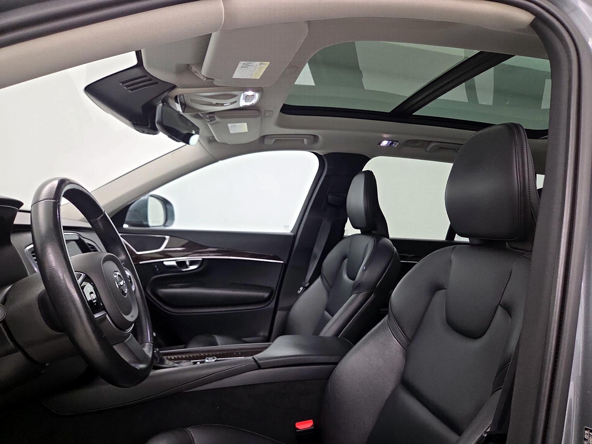 Thumbnail: 2019 Volvo XC90 - 19