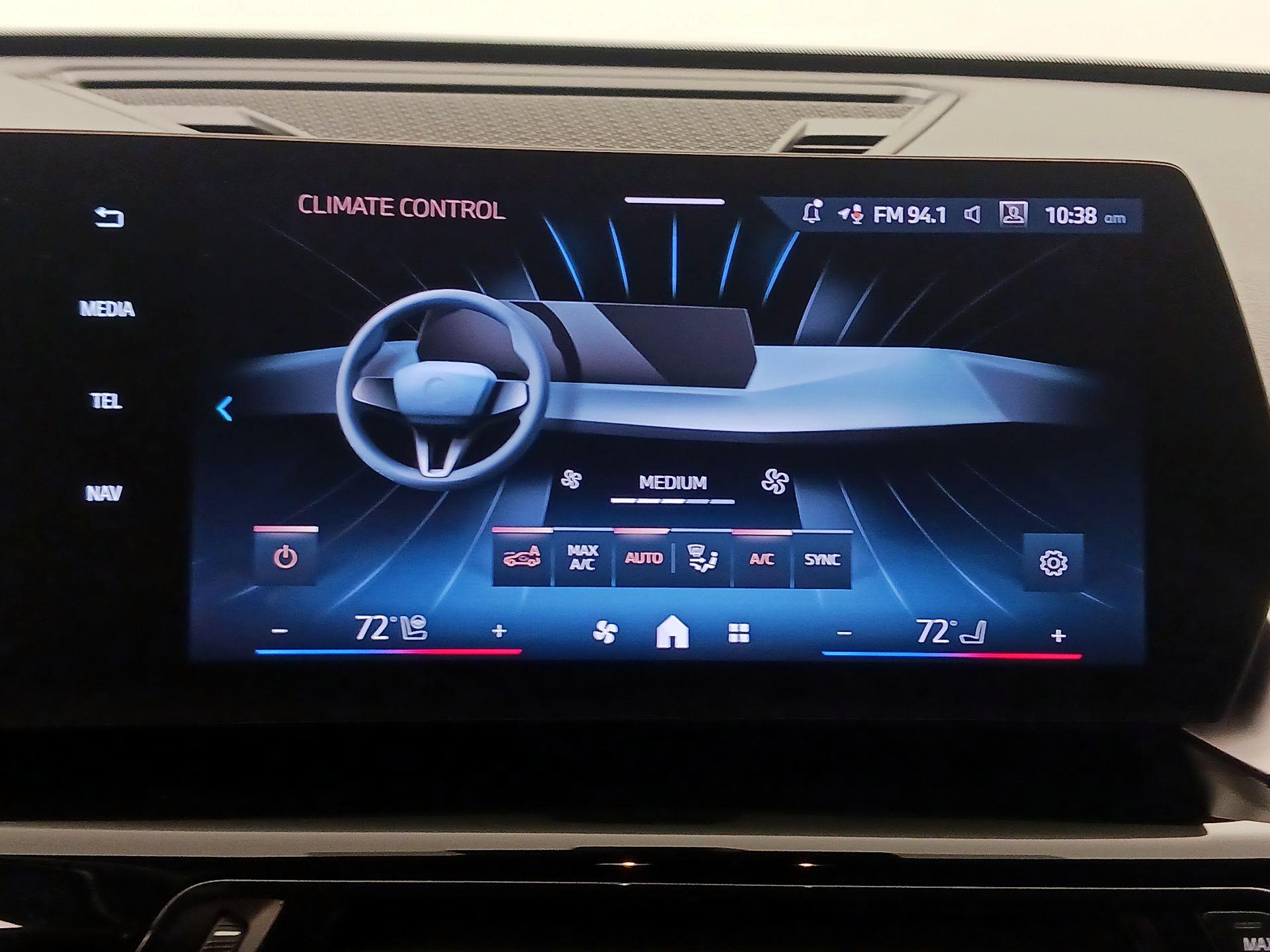 Thumbnail: 2025 BMW X1 - 16