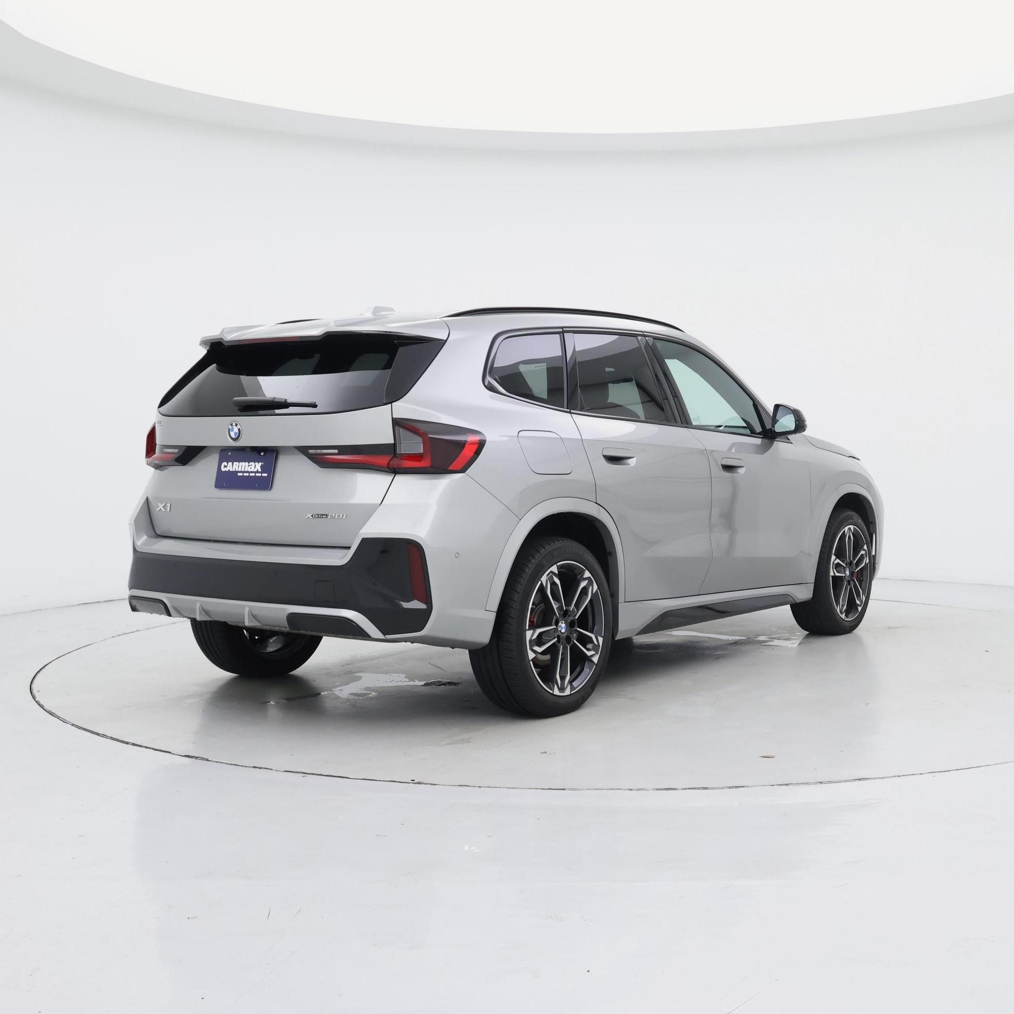 Thumbnail: 2025 BMW X1 - 8