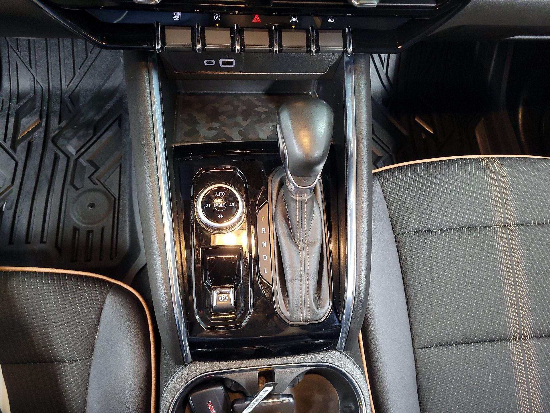 Thumbnail: 2023 GMC Canyon - 14