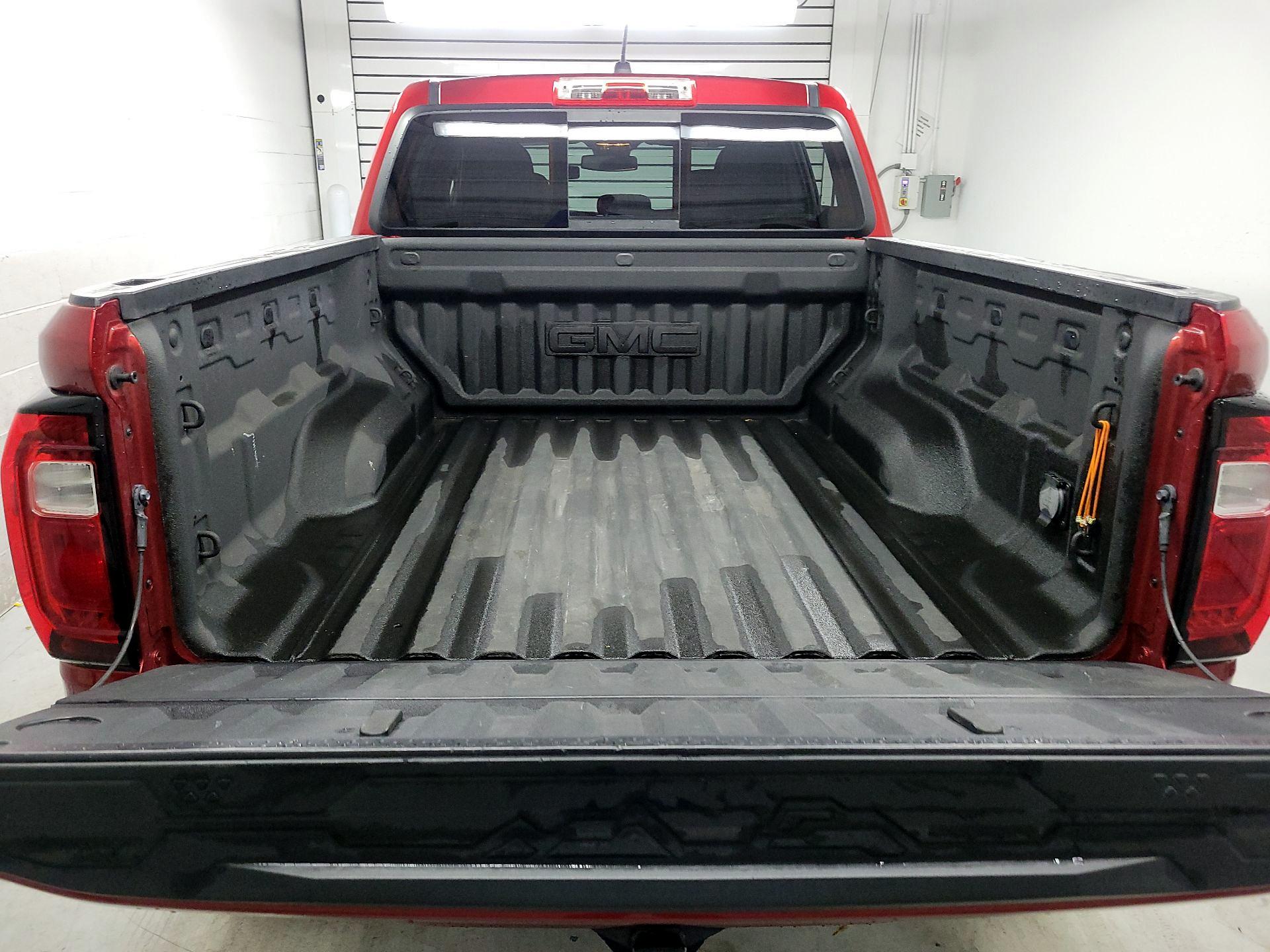 Thumbnail: 2023 GMC Canyon - 15