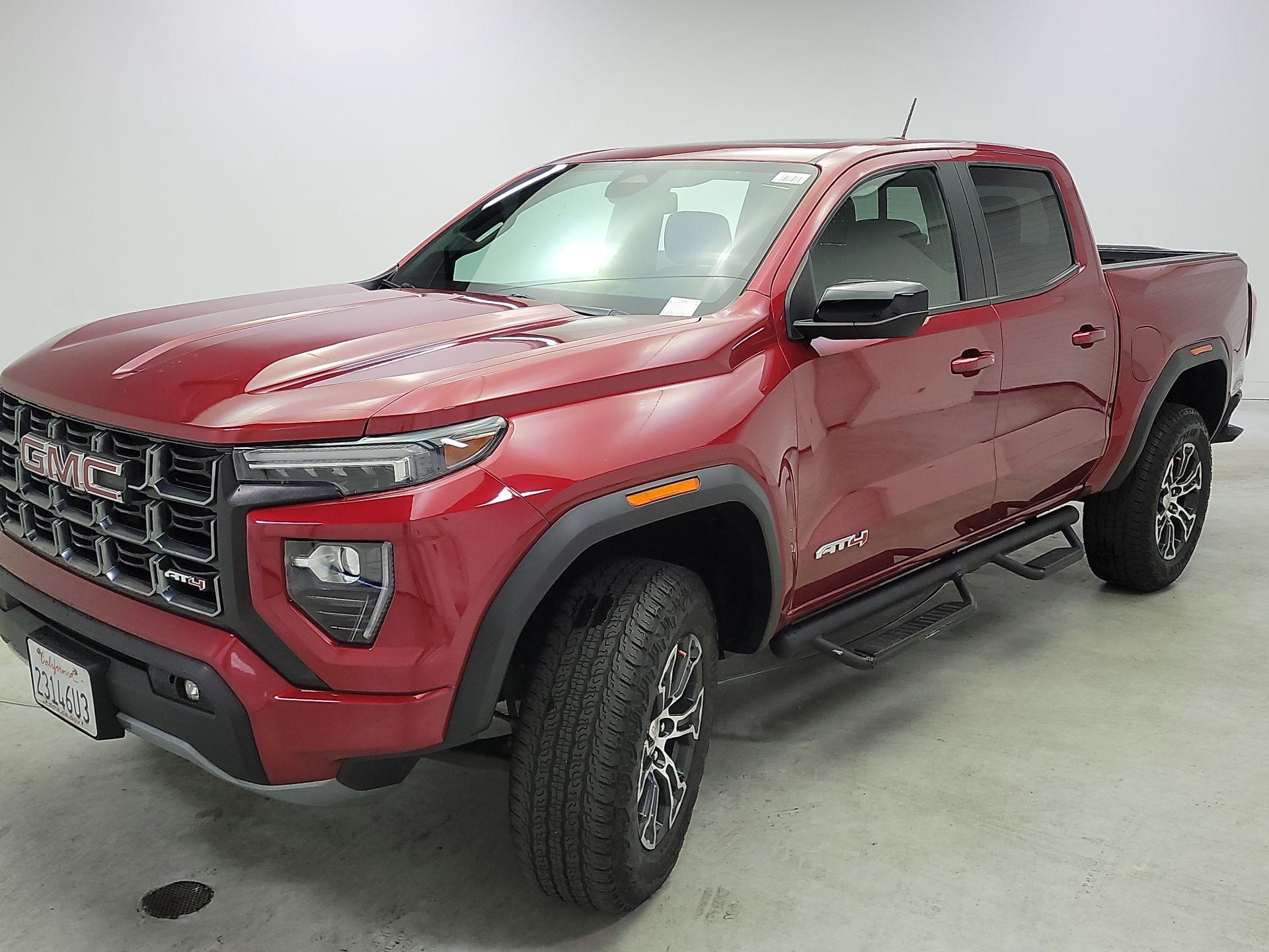 Thumbnail: 2023 GMC Canyon - 3