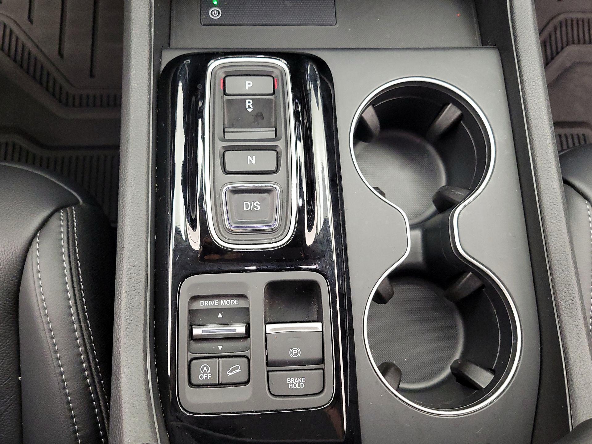 Thumbnail: 2025 Honda Pilot - 17