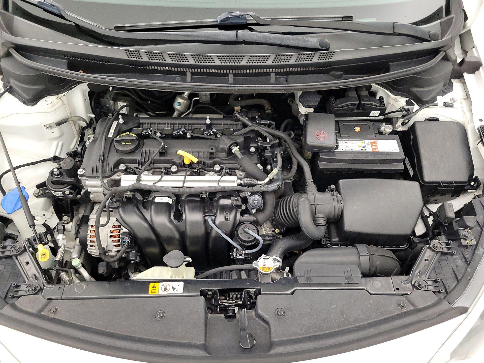 Thumbnail: 2016 Kia Forte - 19