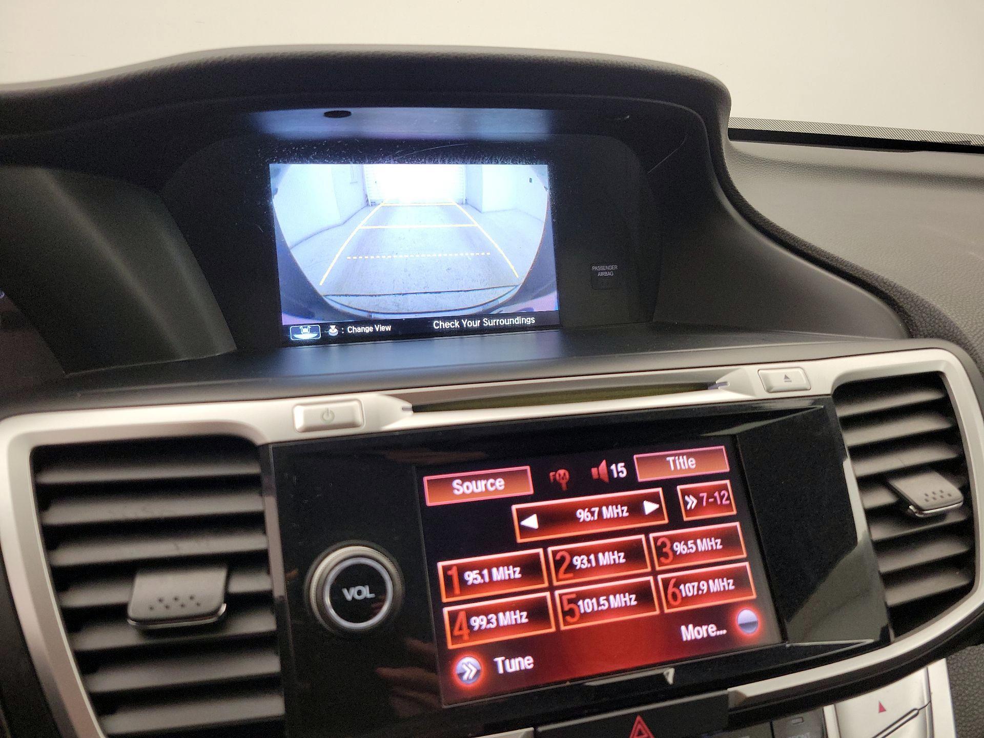 Thumbnail: 2015 Honda Accord - 14