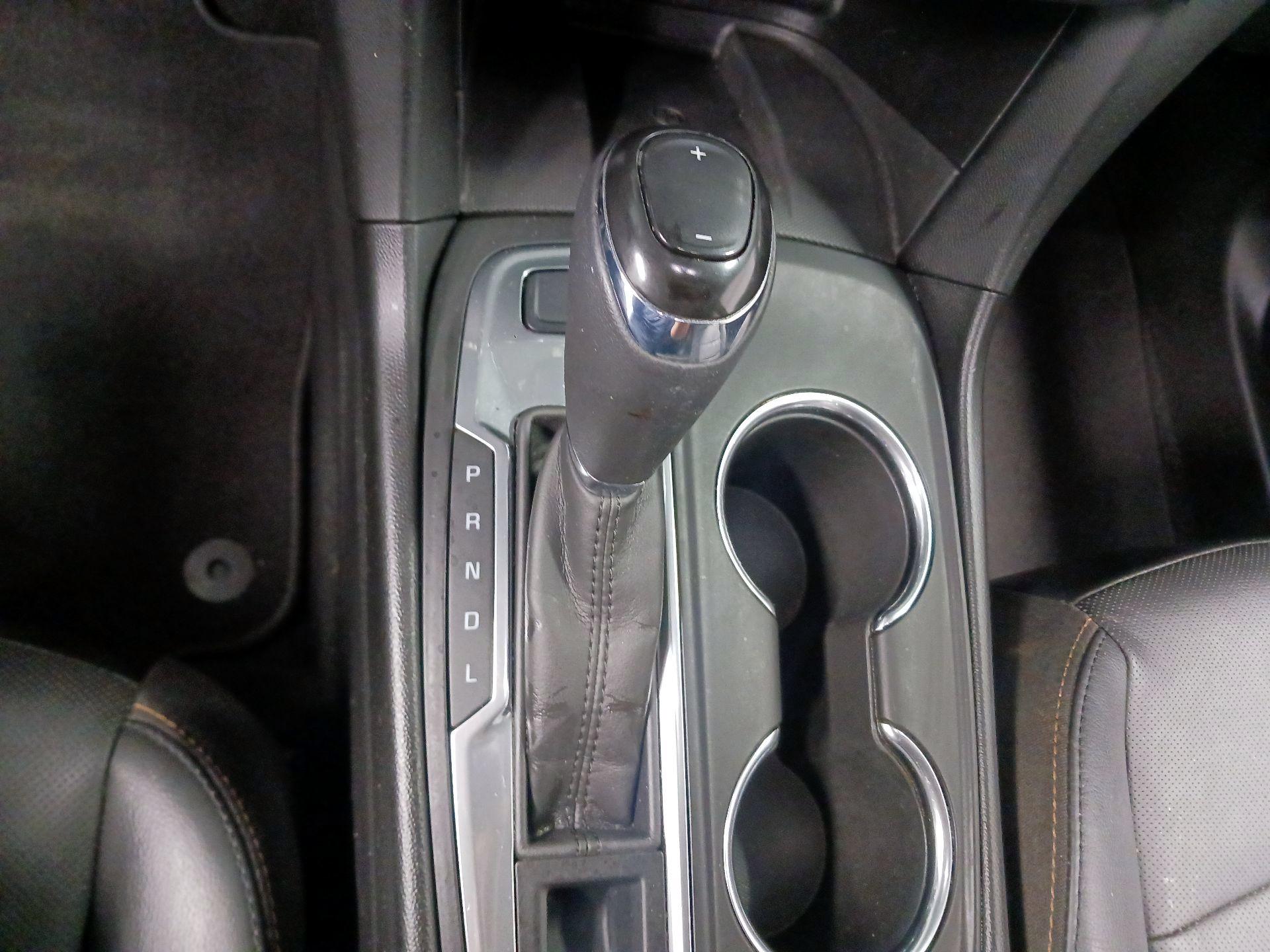 Thumbnail: 2018 Chevrolet Equinox - 15