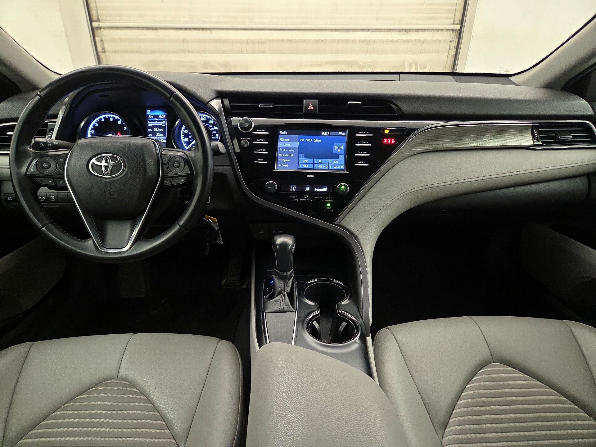Thumbnail: 2020 Toyota Camry - 9