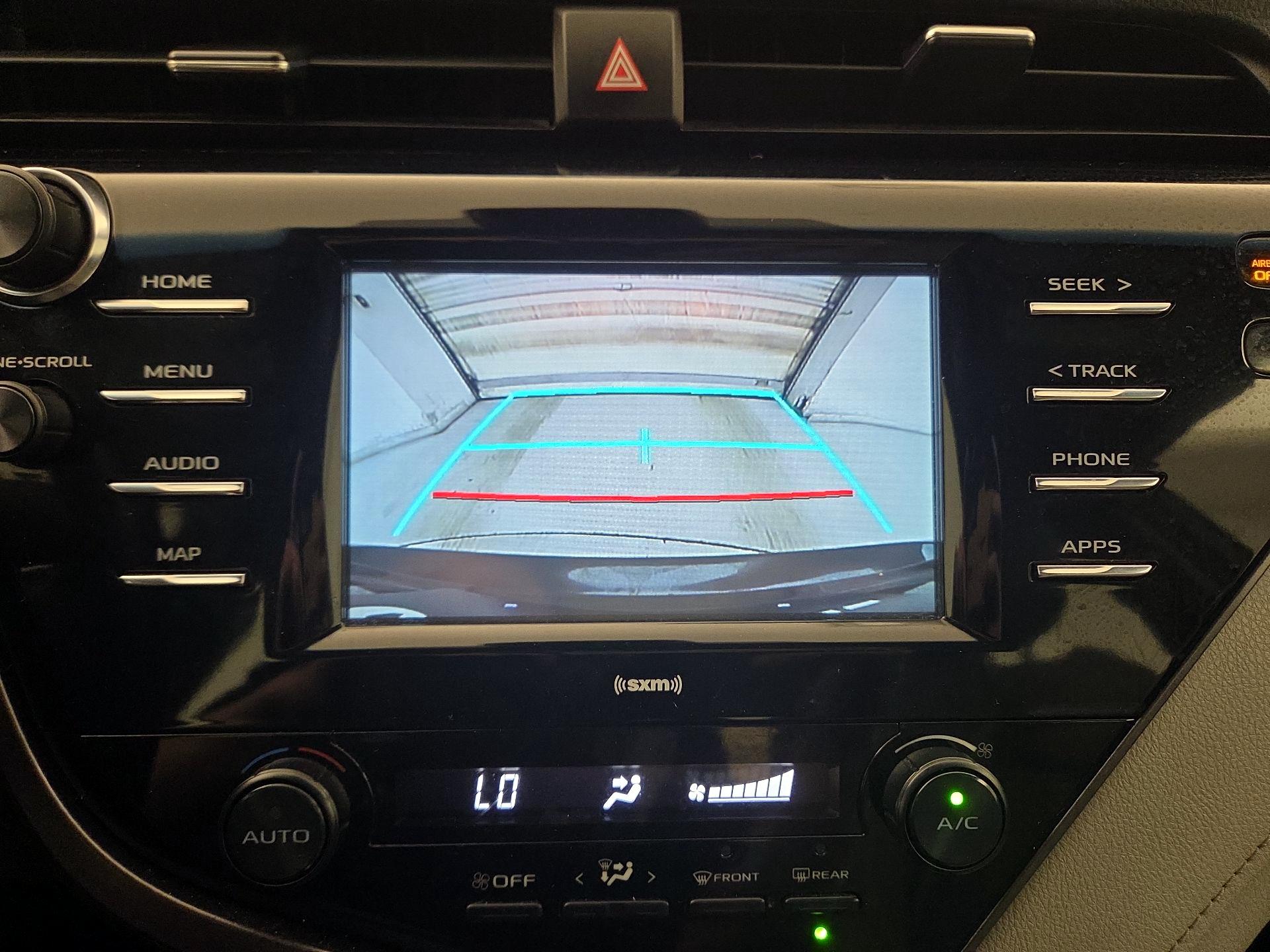 Thumbnail: 2020 Toyota Camry - 14