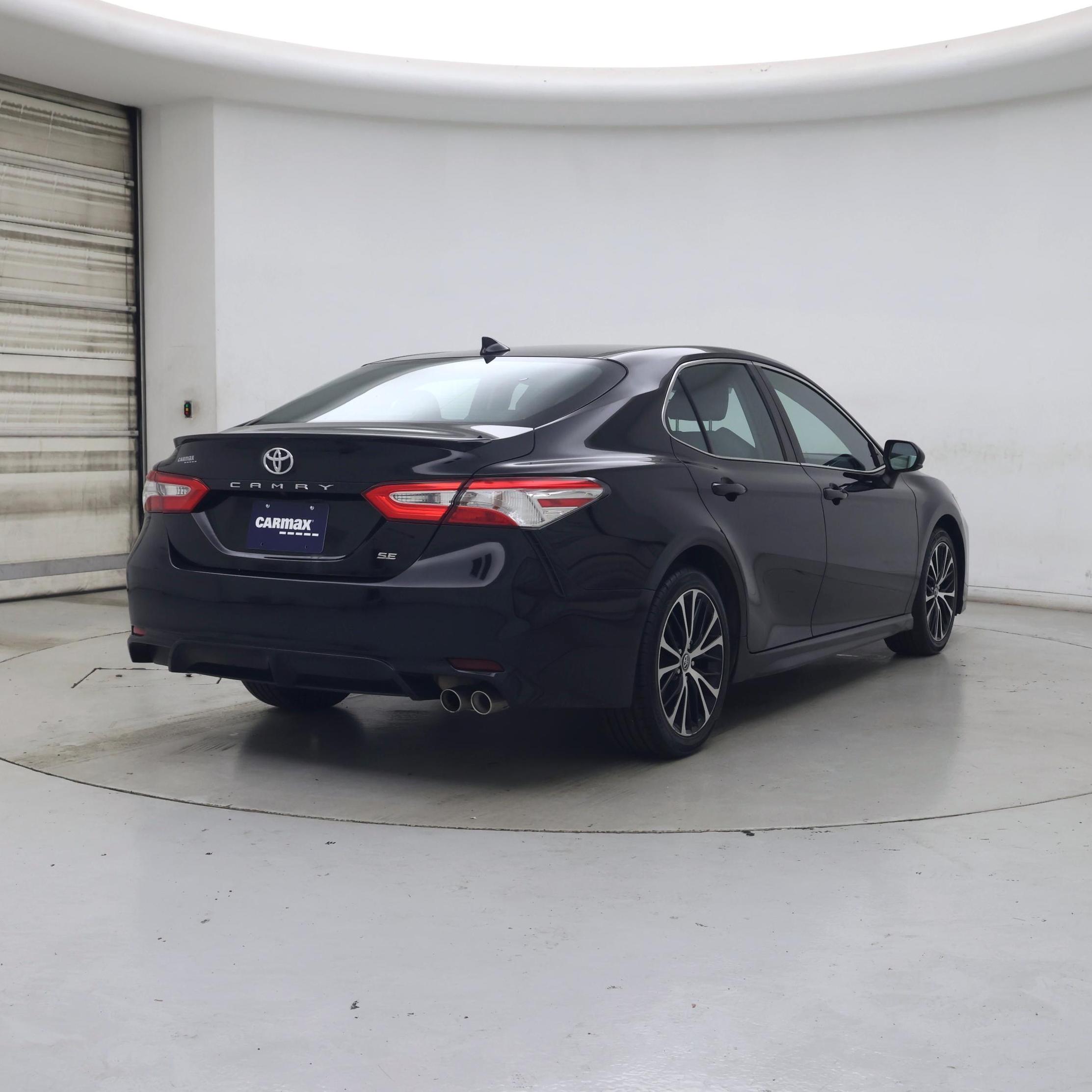 Thumbnail: 2020 Toyota Camry - 8