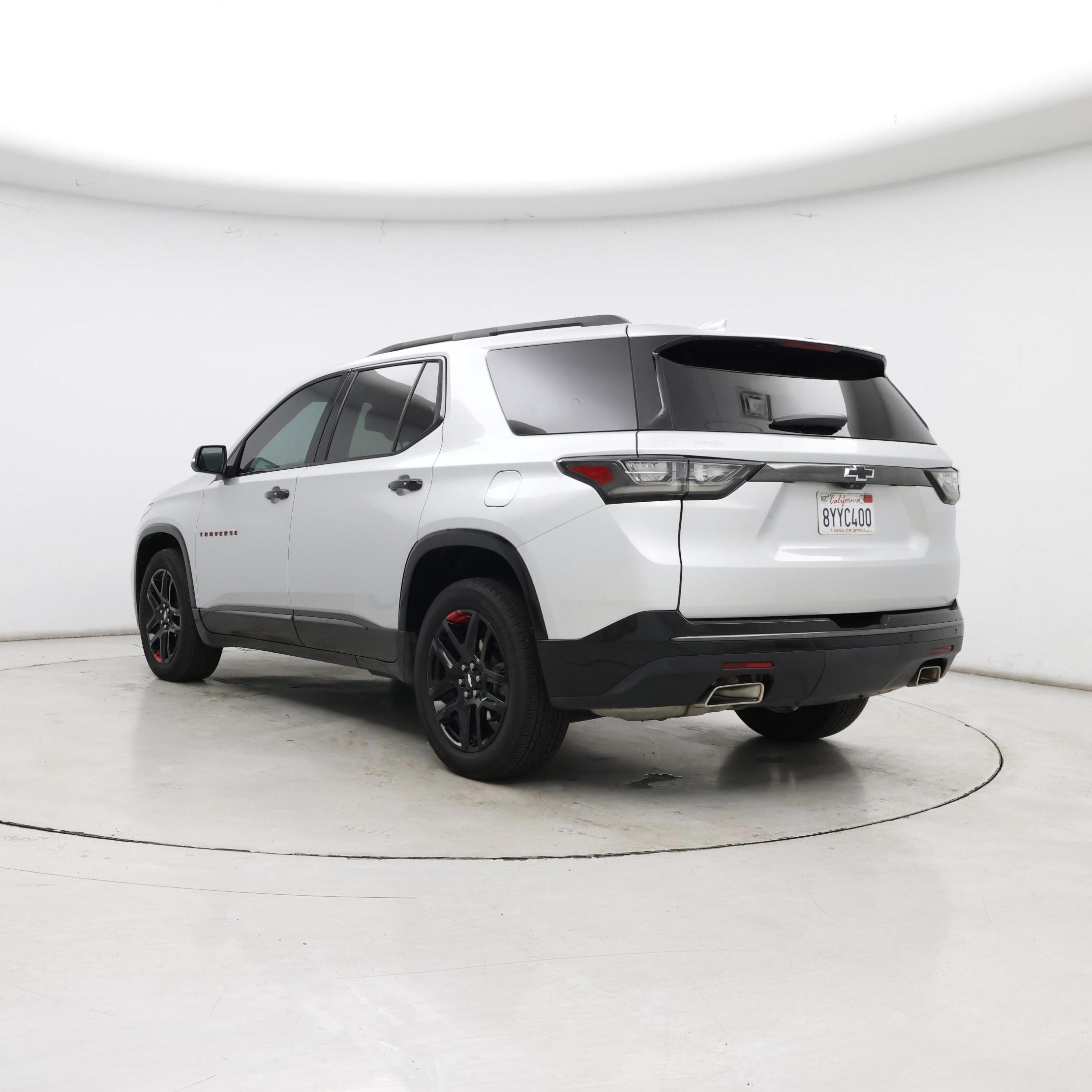 Thumbnail: 2021 Chevrolet Traverse - 2