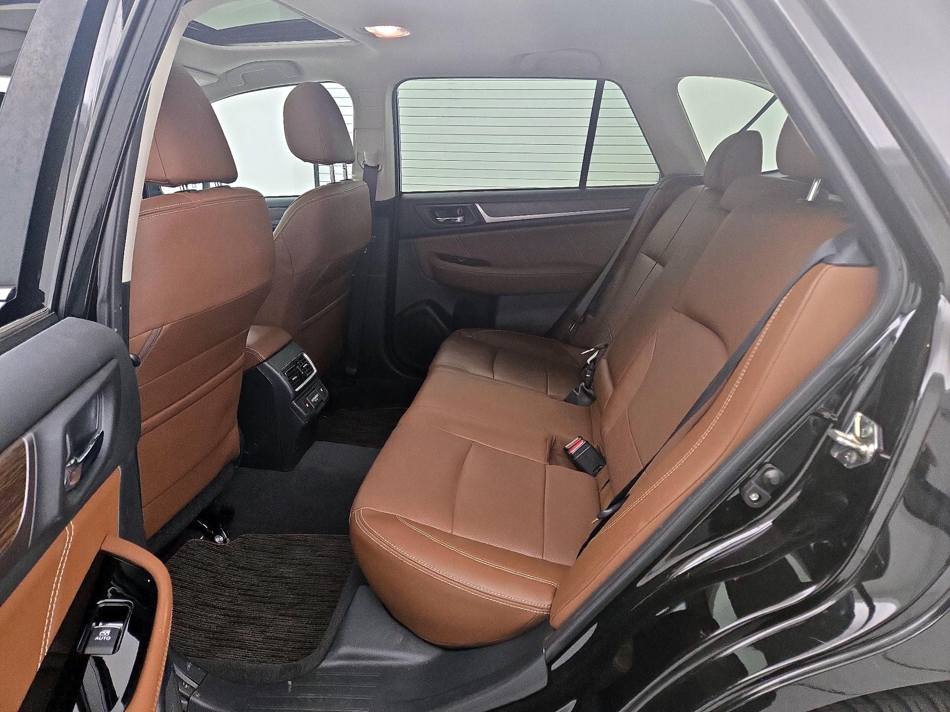 Thumbnail: 2018 Subaru Outback - 20