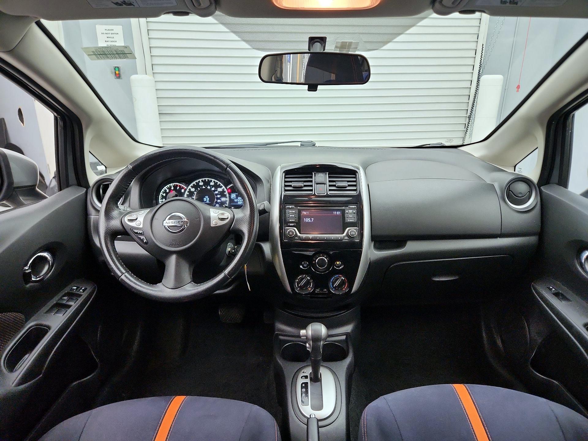Thumbnail: 2015 Nissan Versa Note - 9
