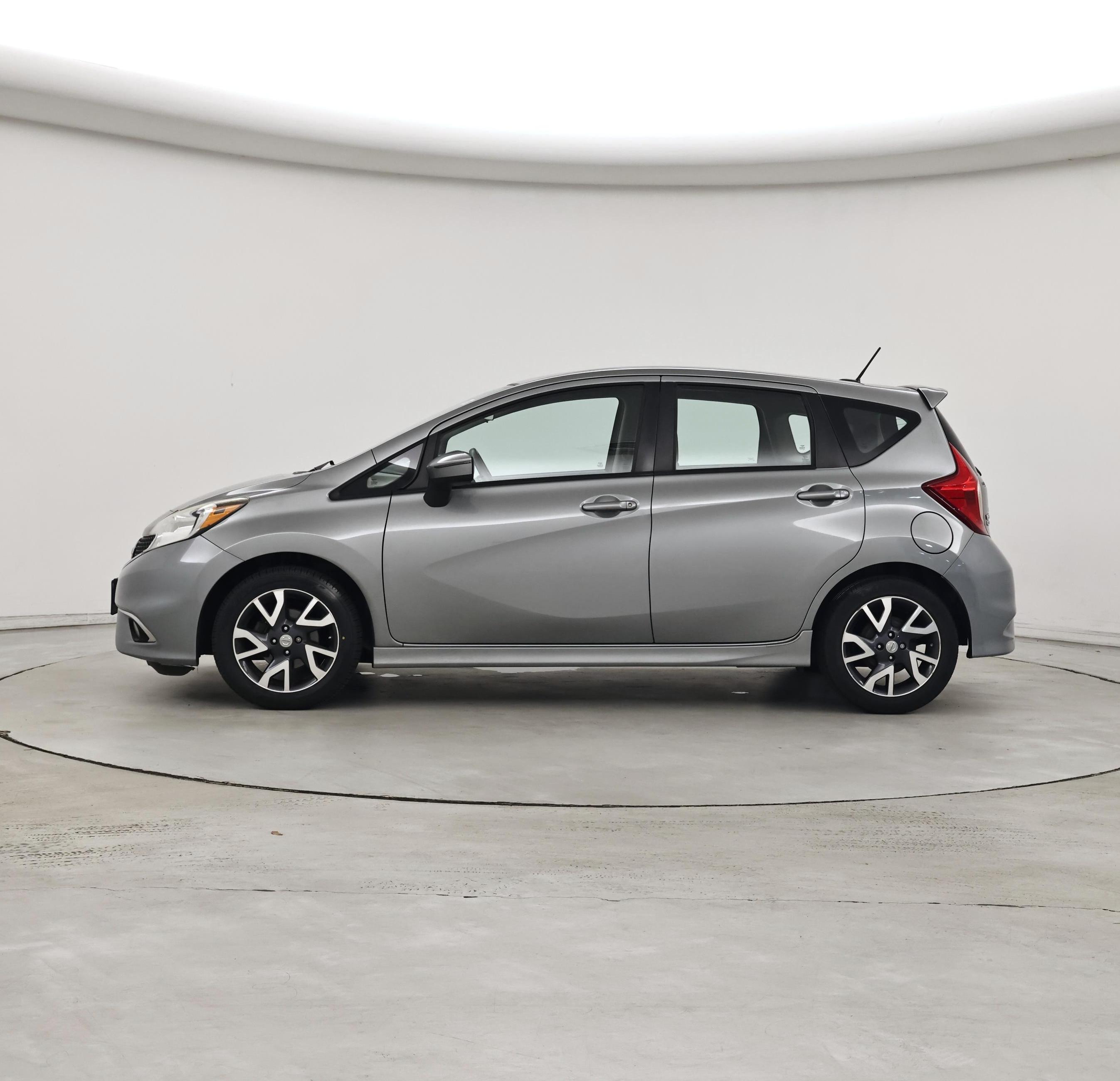 Thumbnail: 2015 Nissan Versa Note - 3