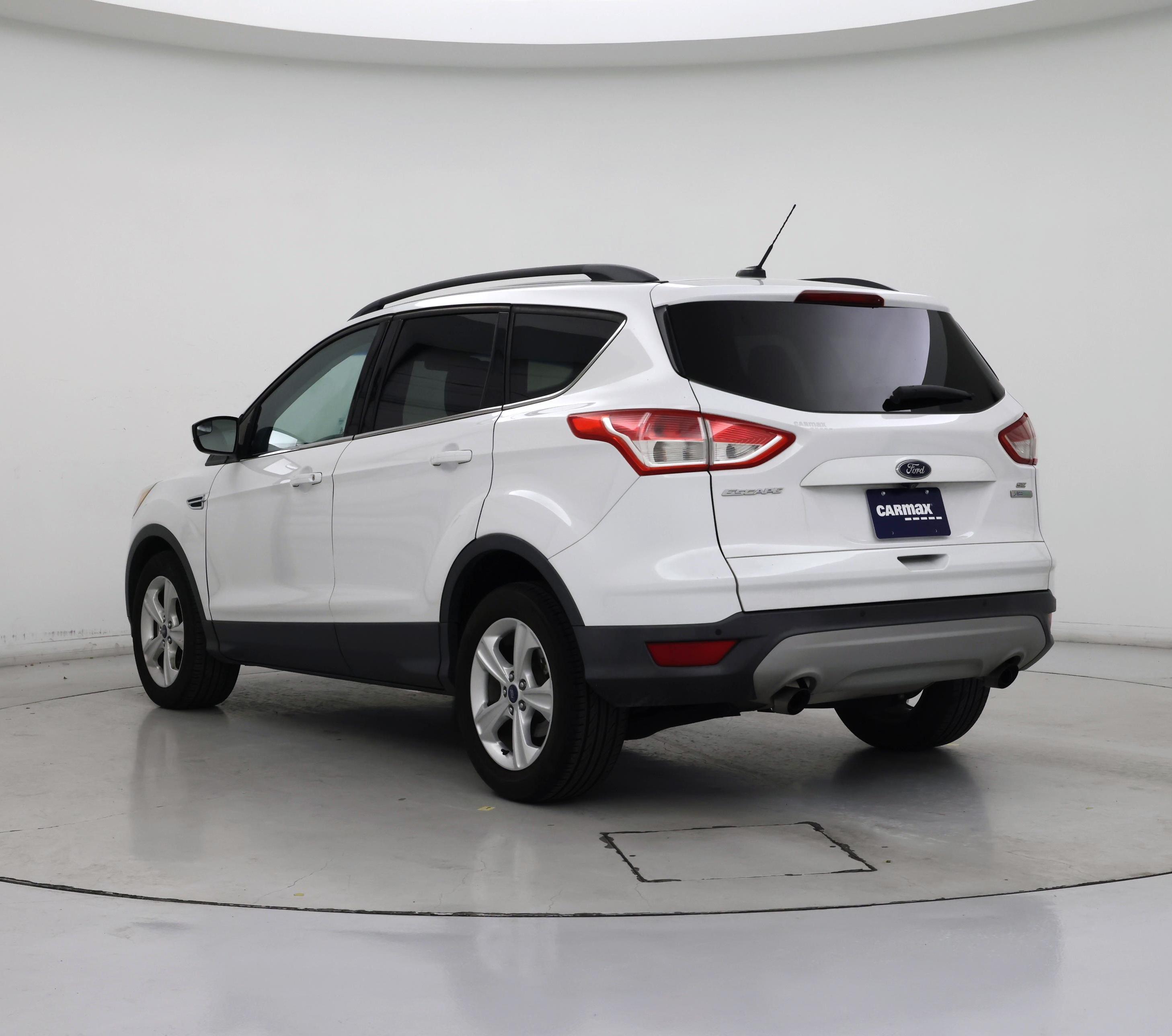 Thumbnail: 2015 Ford Escape - 2