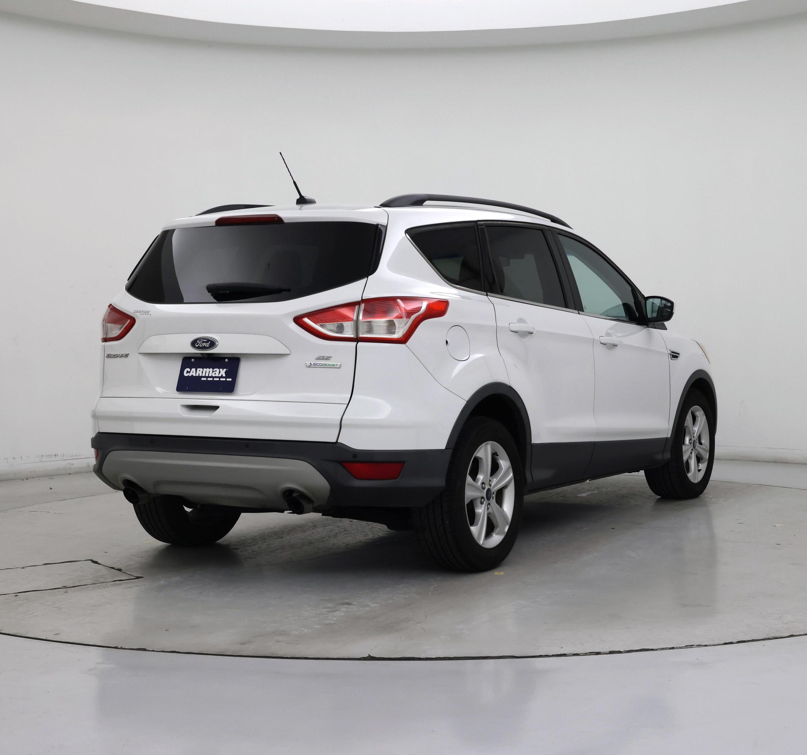 Thumbnail: 2015 Ford Escape - 8