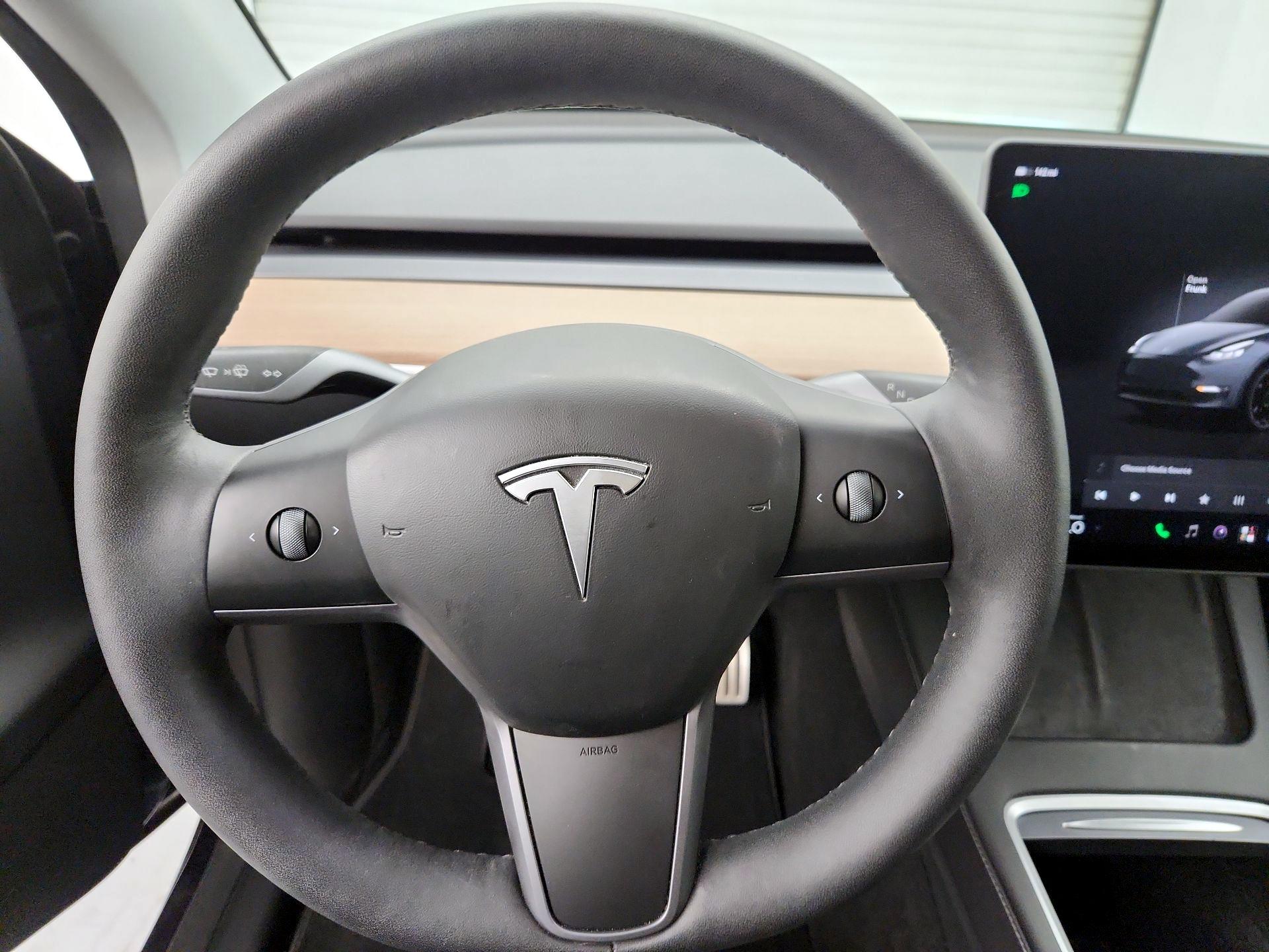 Thumbnail: 2023 Tesla Model Y - 10