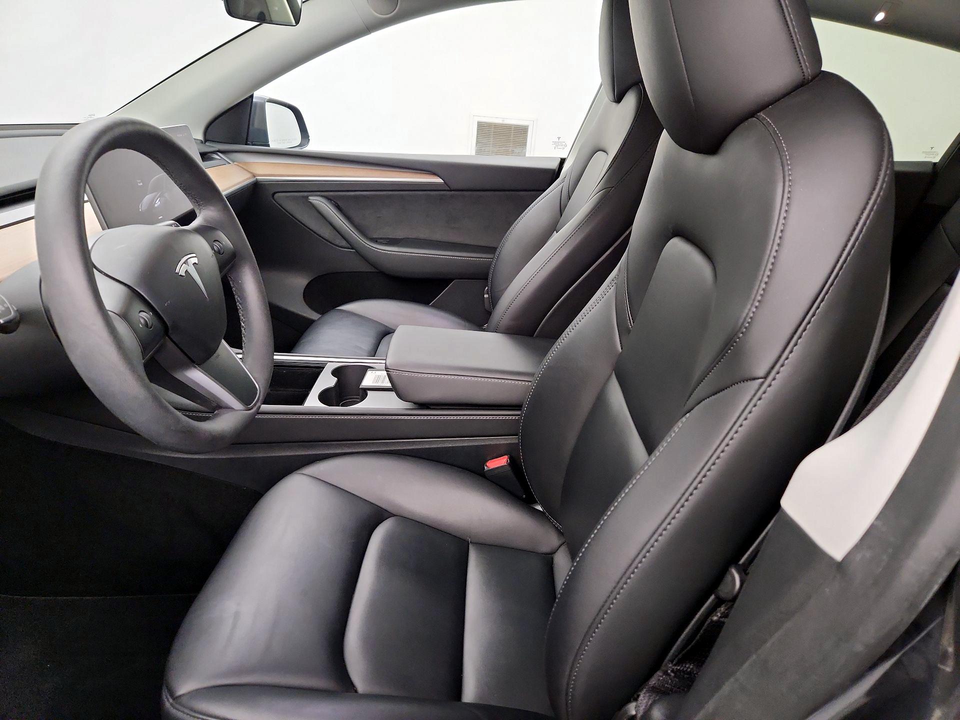 Thumbnail: 2023 Tesla Model Y - 11
