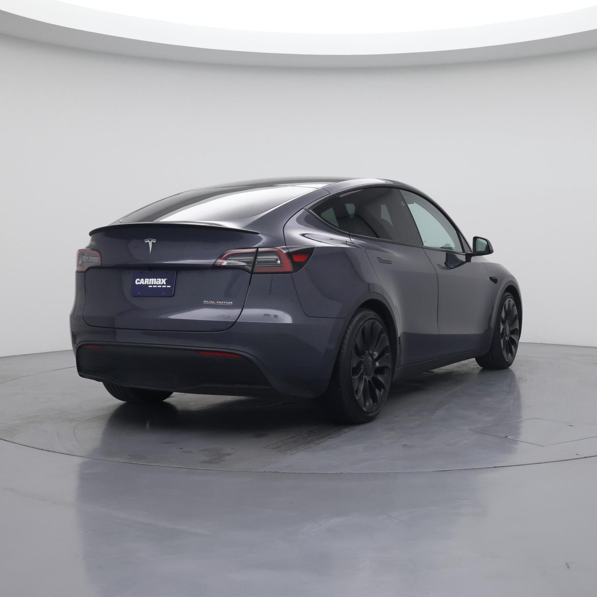 Thumbnail: 2023 Tesla Model Y - 8