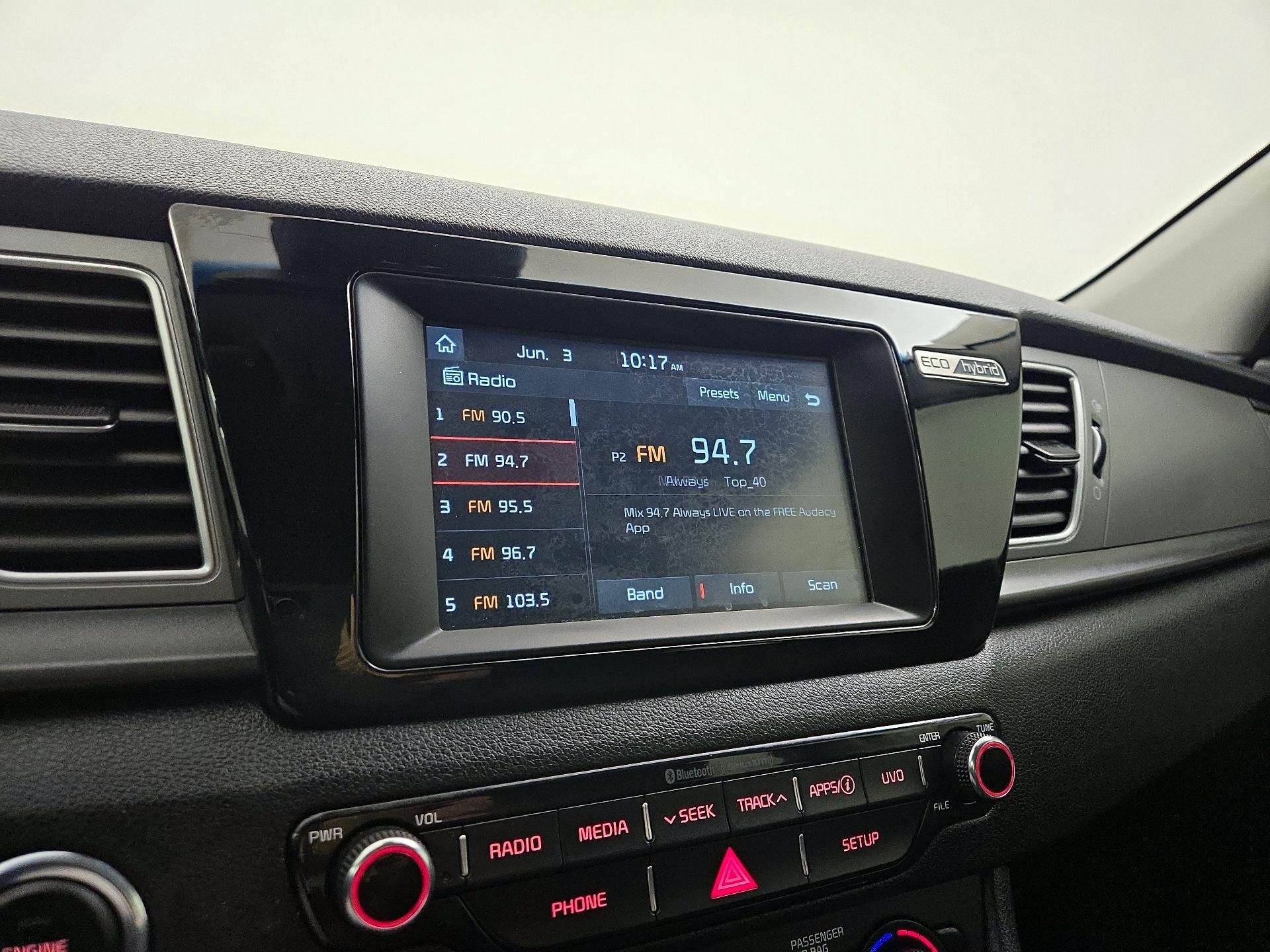 Thumbnail: 2018 Kia Niro - 15