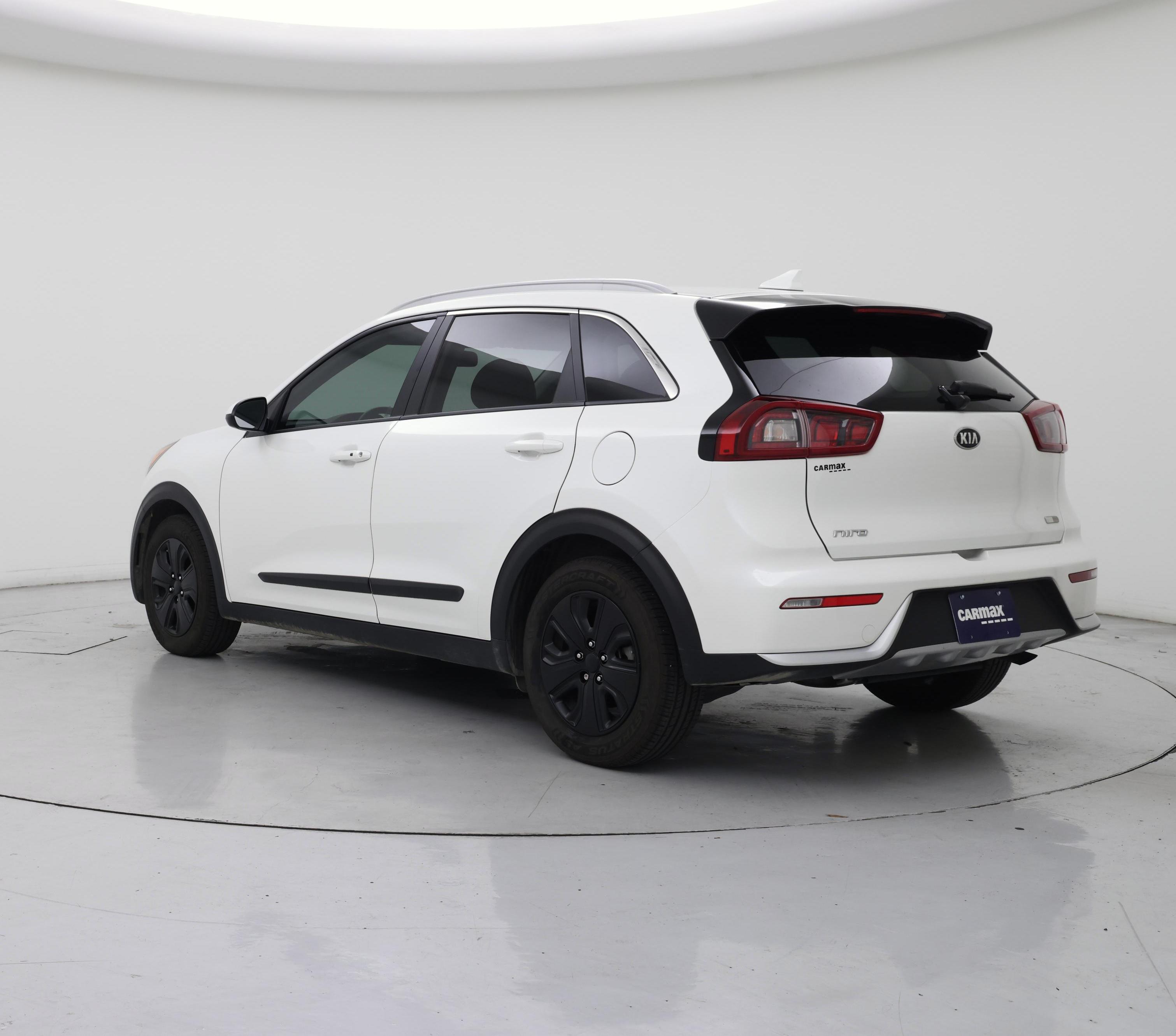 Thumbnail: 2018 Kia Niro - 2