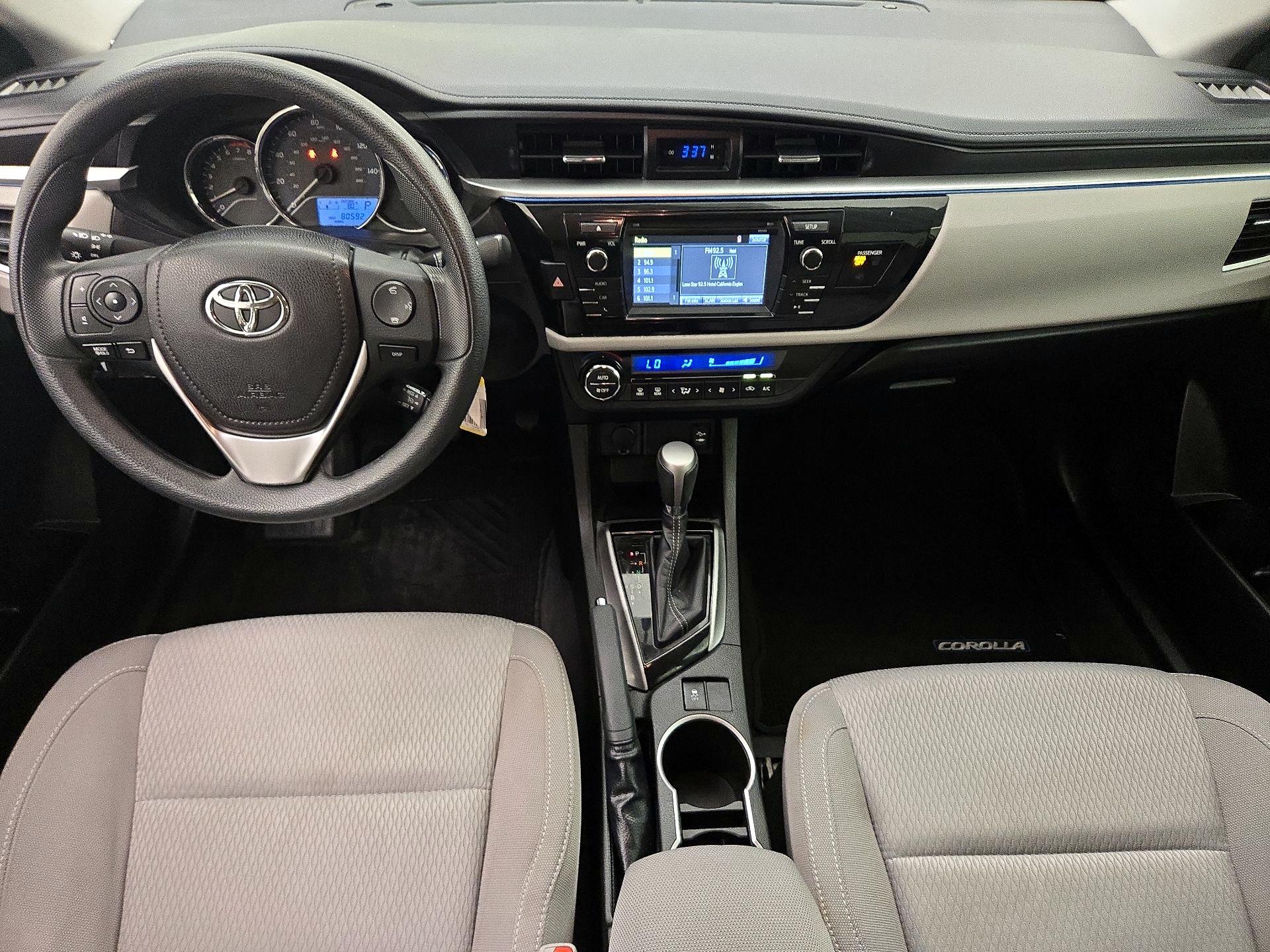 Thumbnail: 2015 Toyota Corolla - 9
