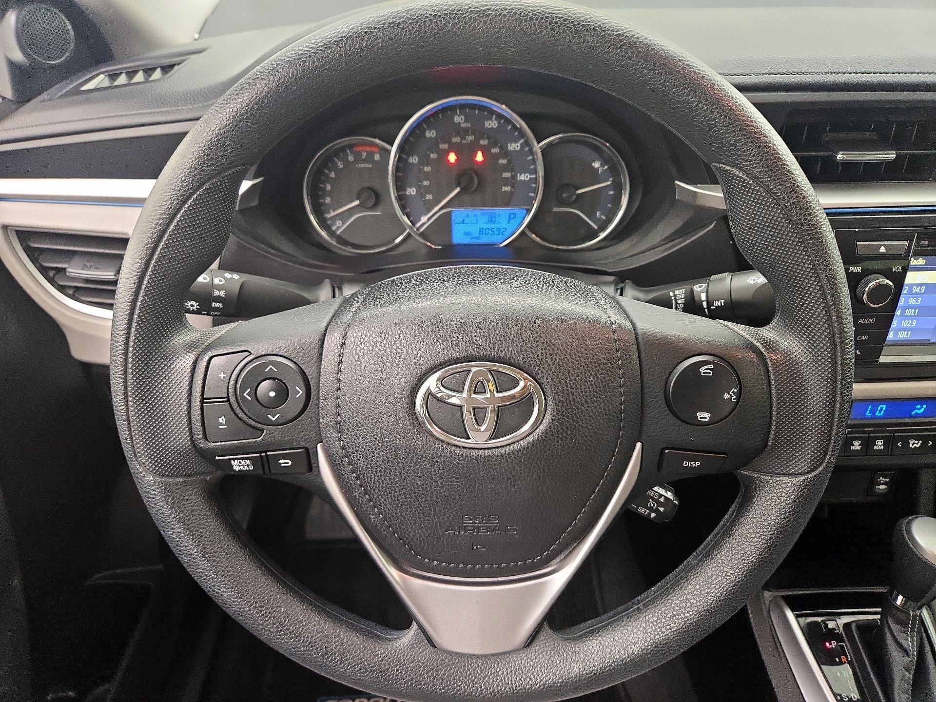 Thumbnail: 2015 Toyota Corolla - 10