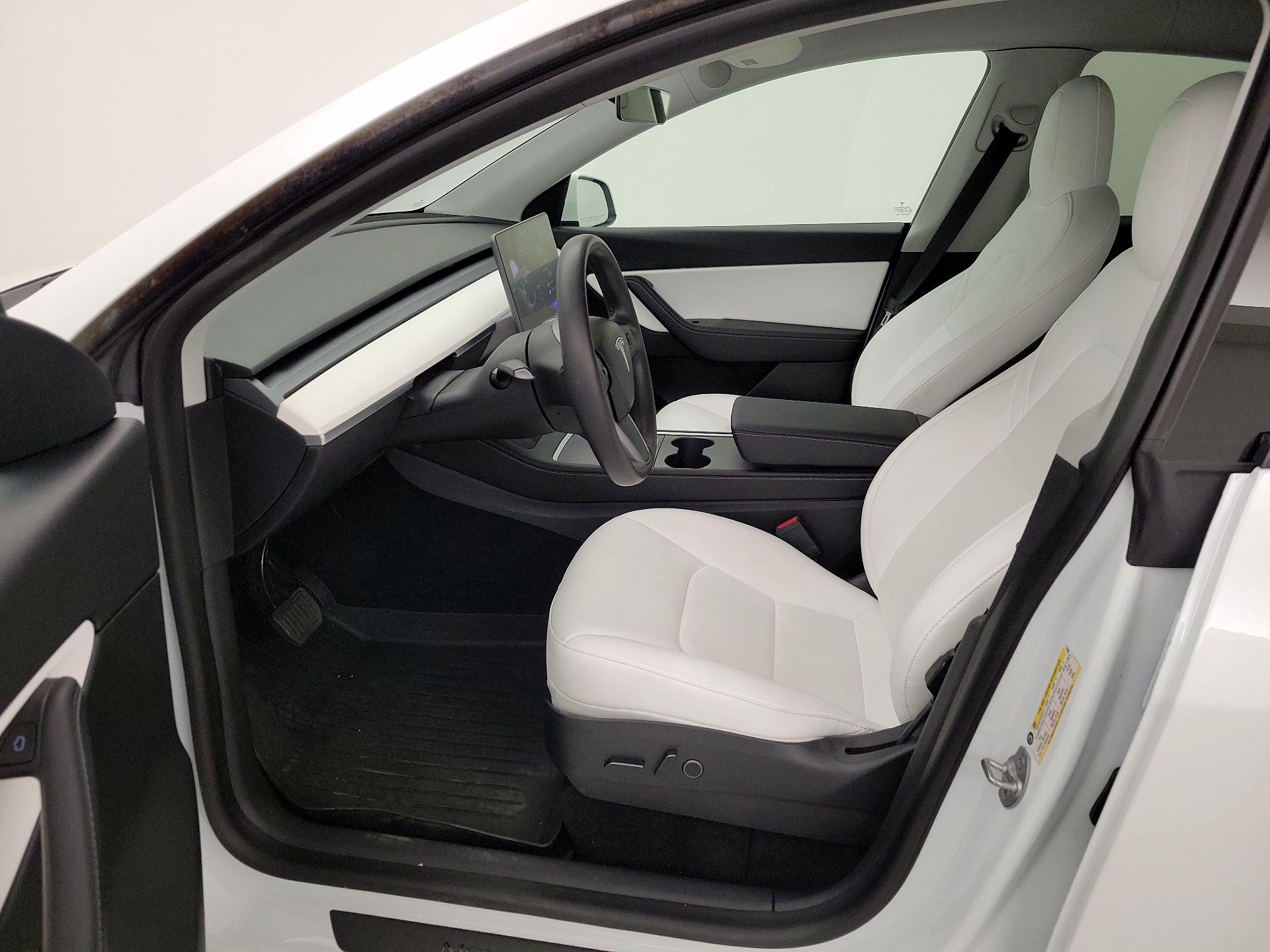 Thumbnail: 2021 Tesla Model Y - 11