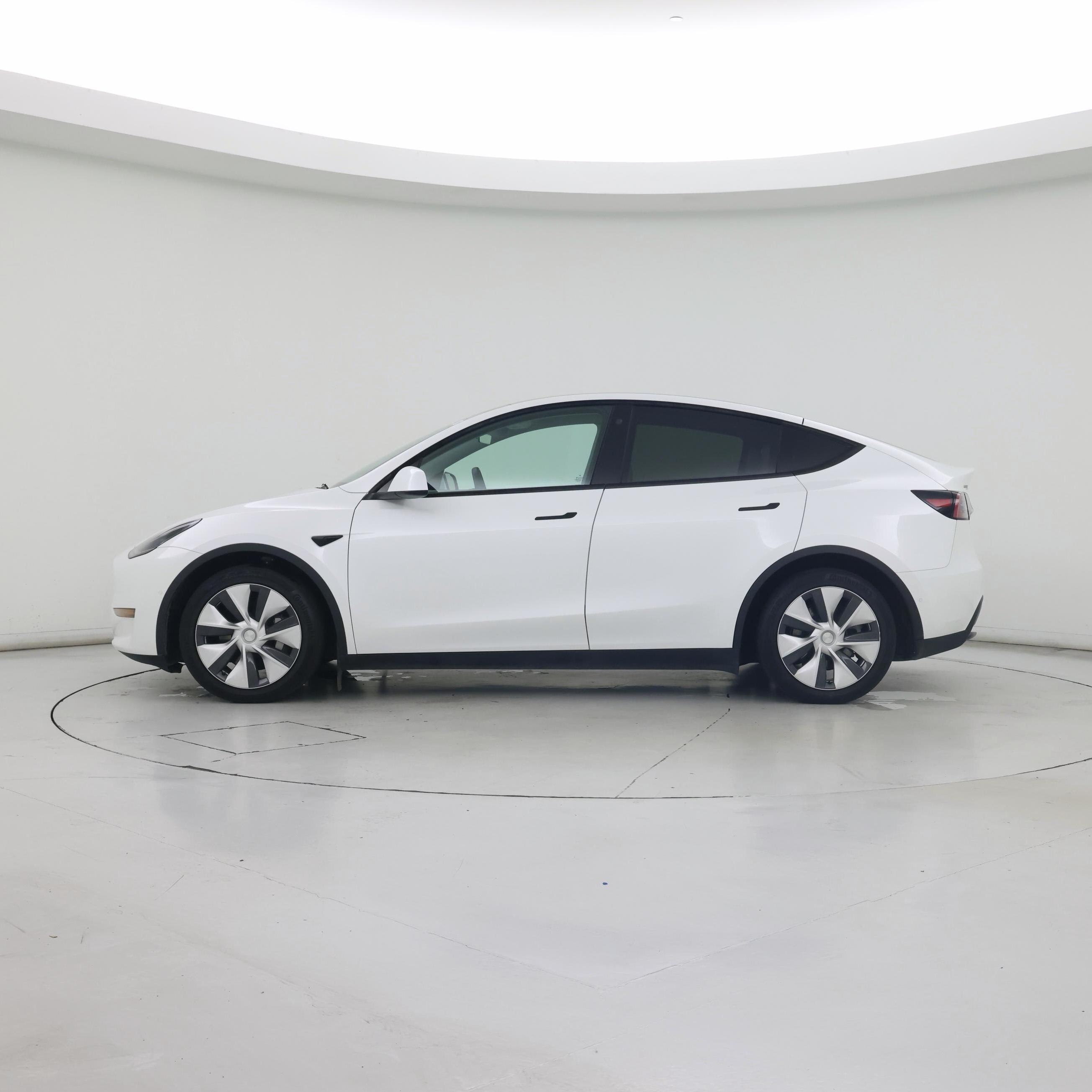 Thumbnail: 2021 Tesla Model Y - 3