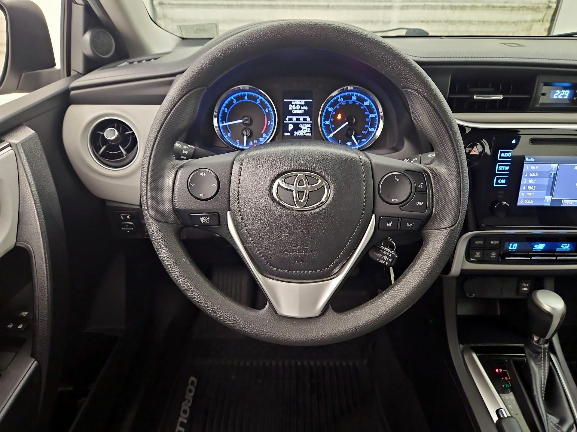 Thumbnail: 2019 Toyota Corolla - 10