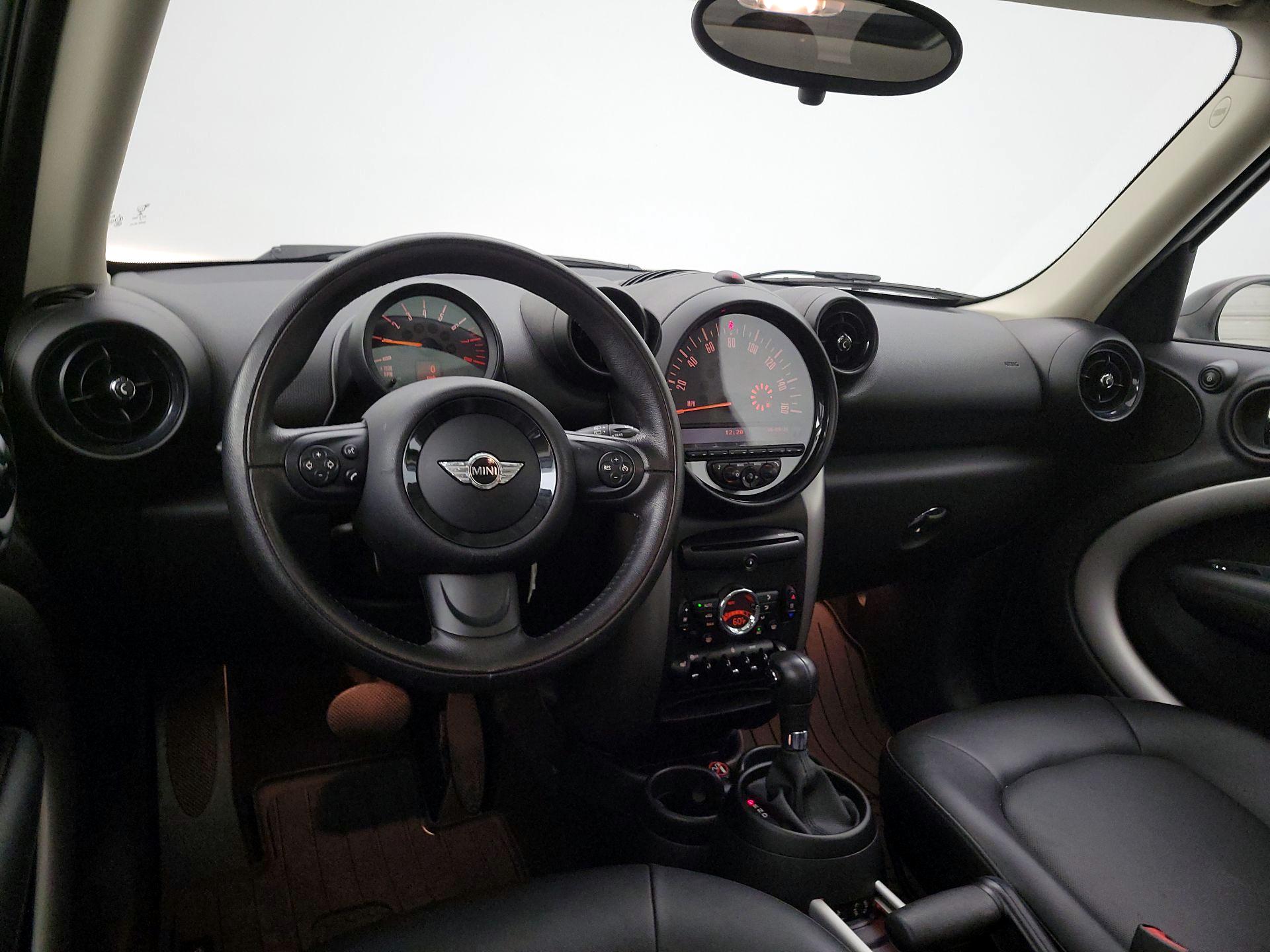 Thumbnail: 2015 MINI Cooper Countryman - 9