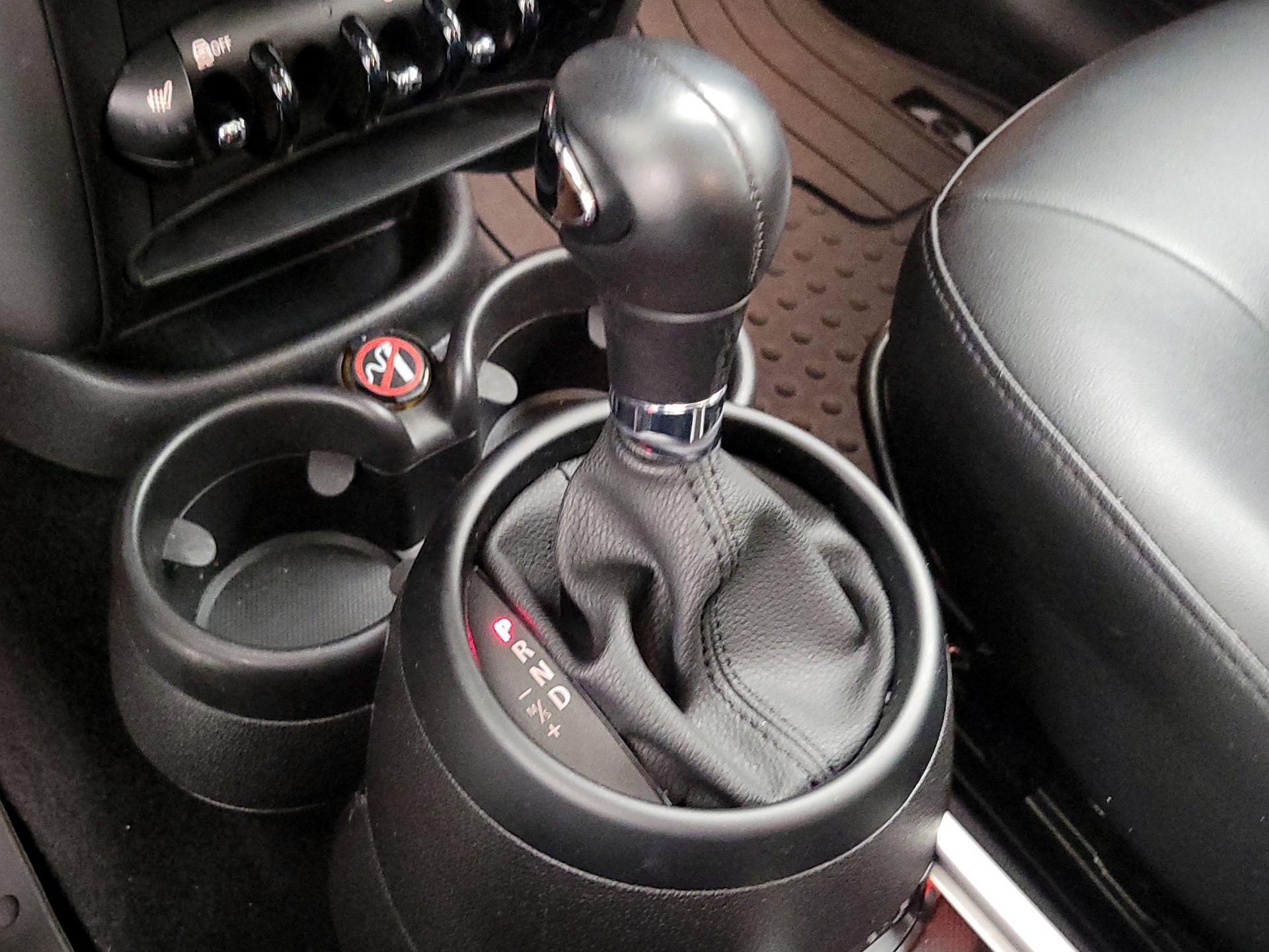 Thumbnail: 2015 MINI Cooper Countryman - 15