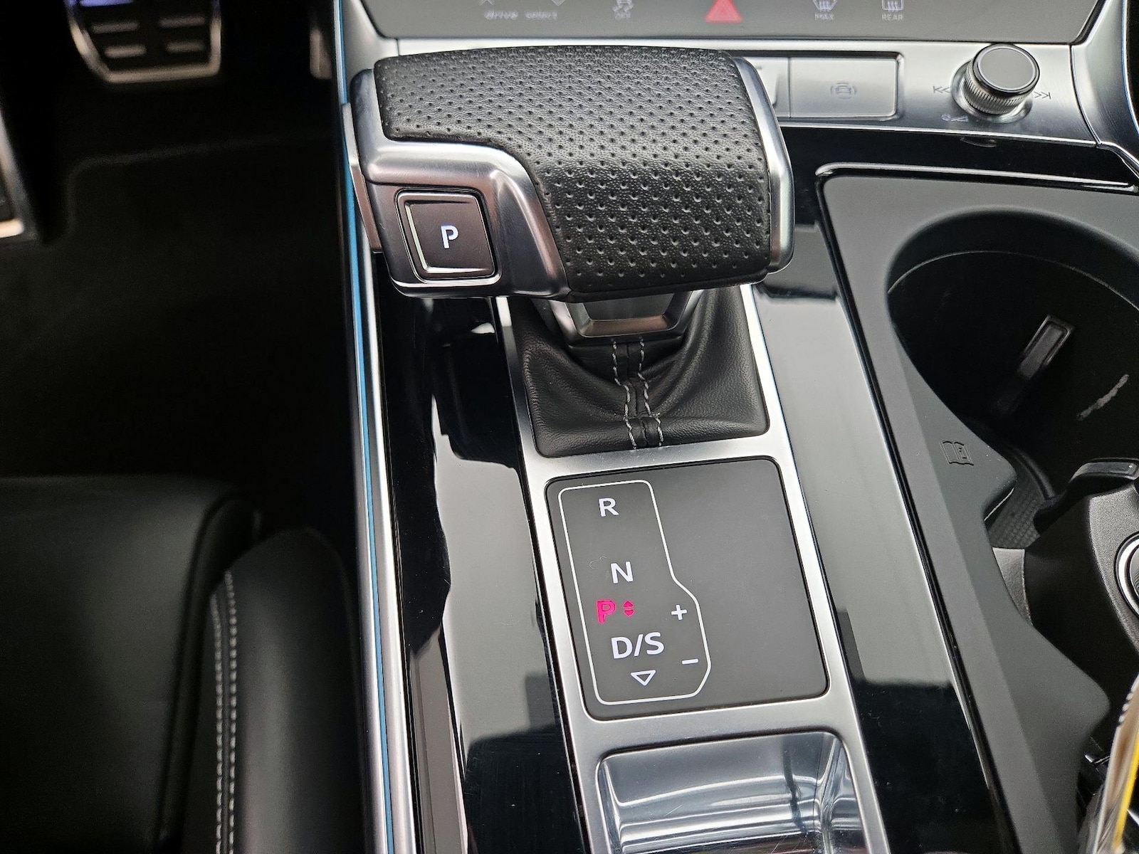 2023 Audi S6 Prestige - Photo 19